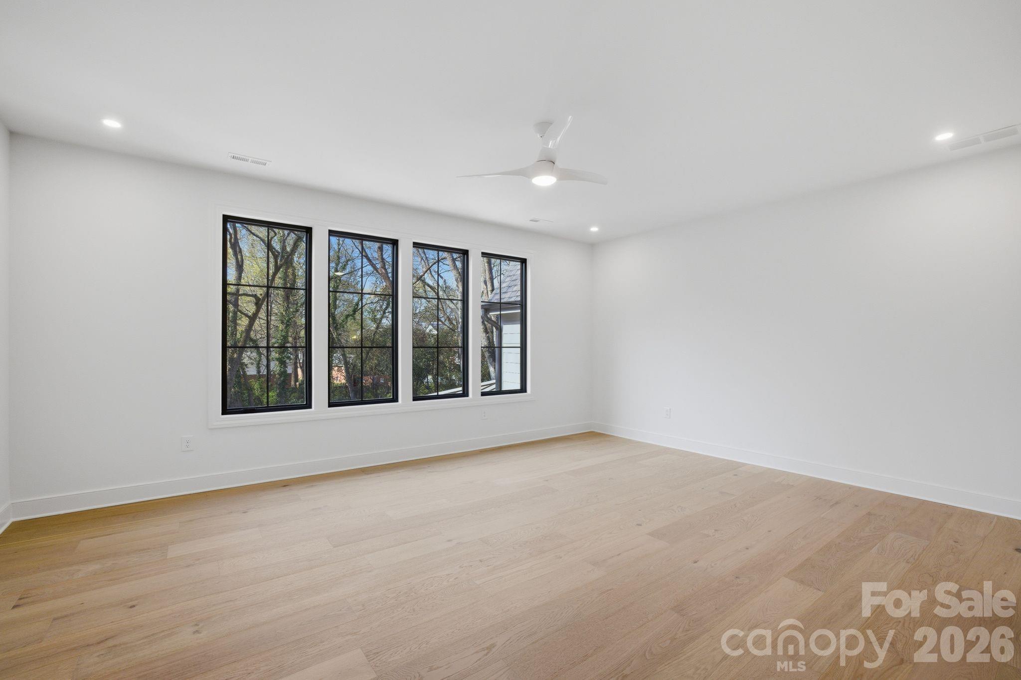 3028 Eastham Lane — Charlotte