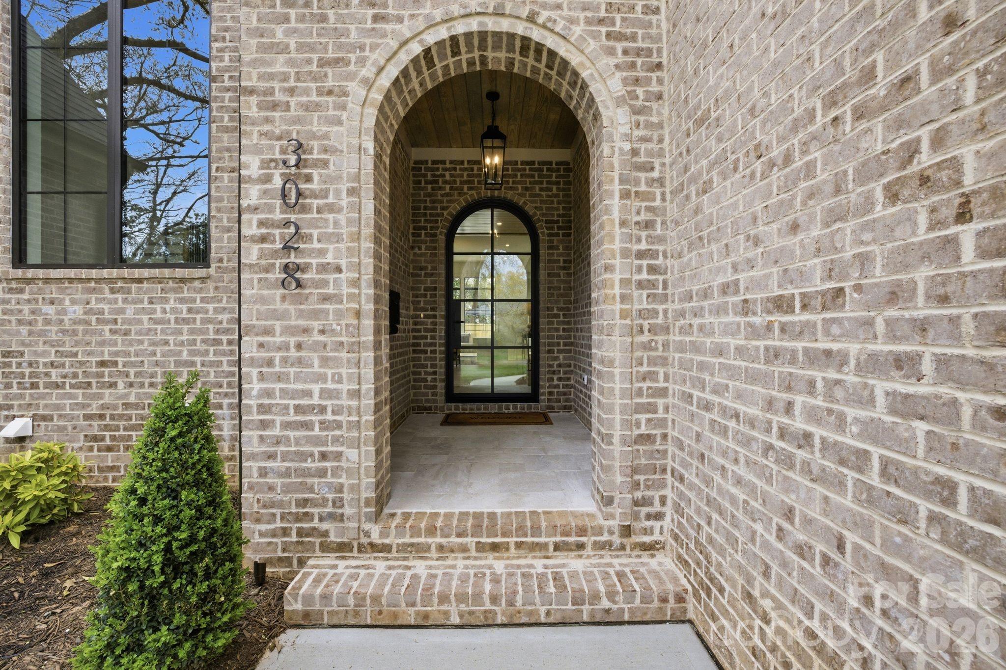 3028 Eastham Lane — Charlotte