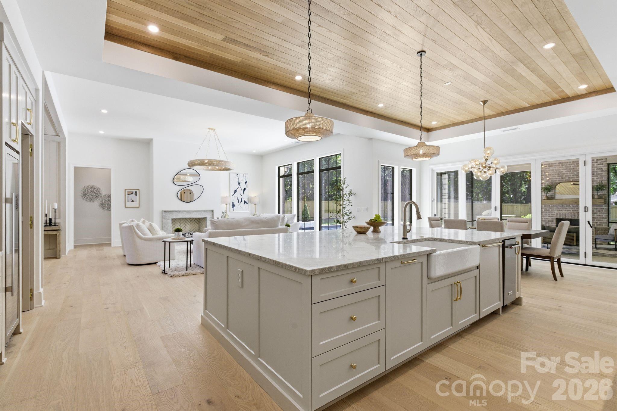 3028 Eastham Lane — Charlotte