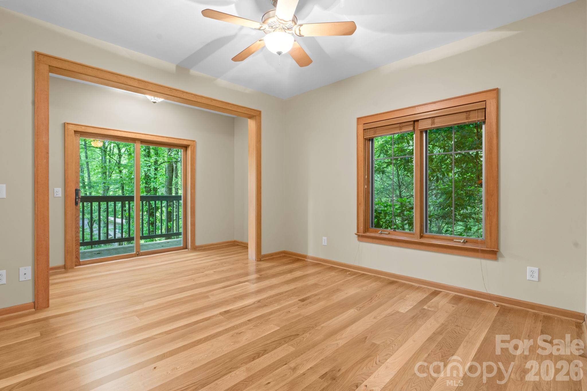 373 The Settlement Road — Boone