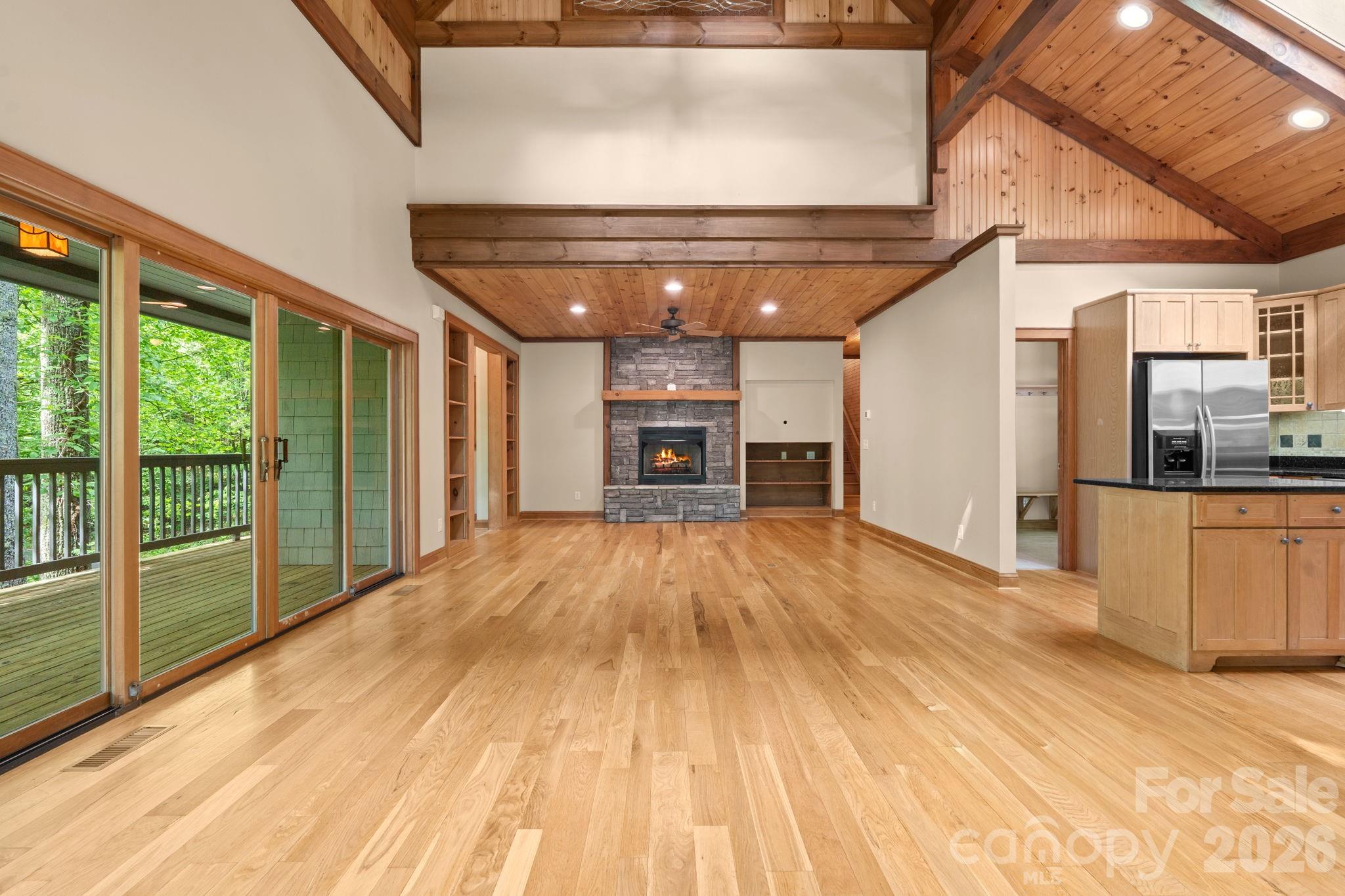 373 The Settlement Road — Boone