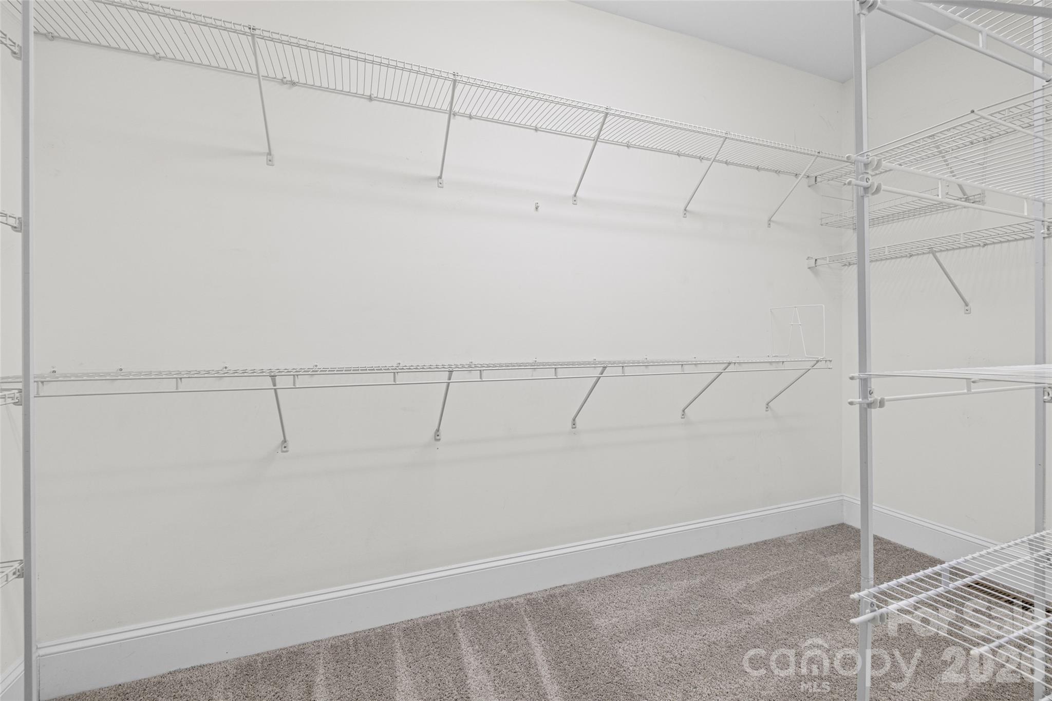 3522 Aqua Point Drive — York