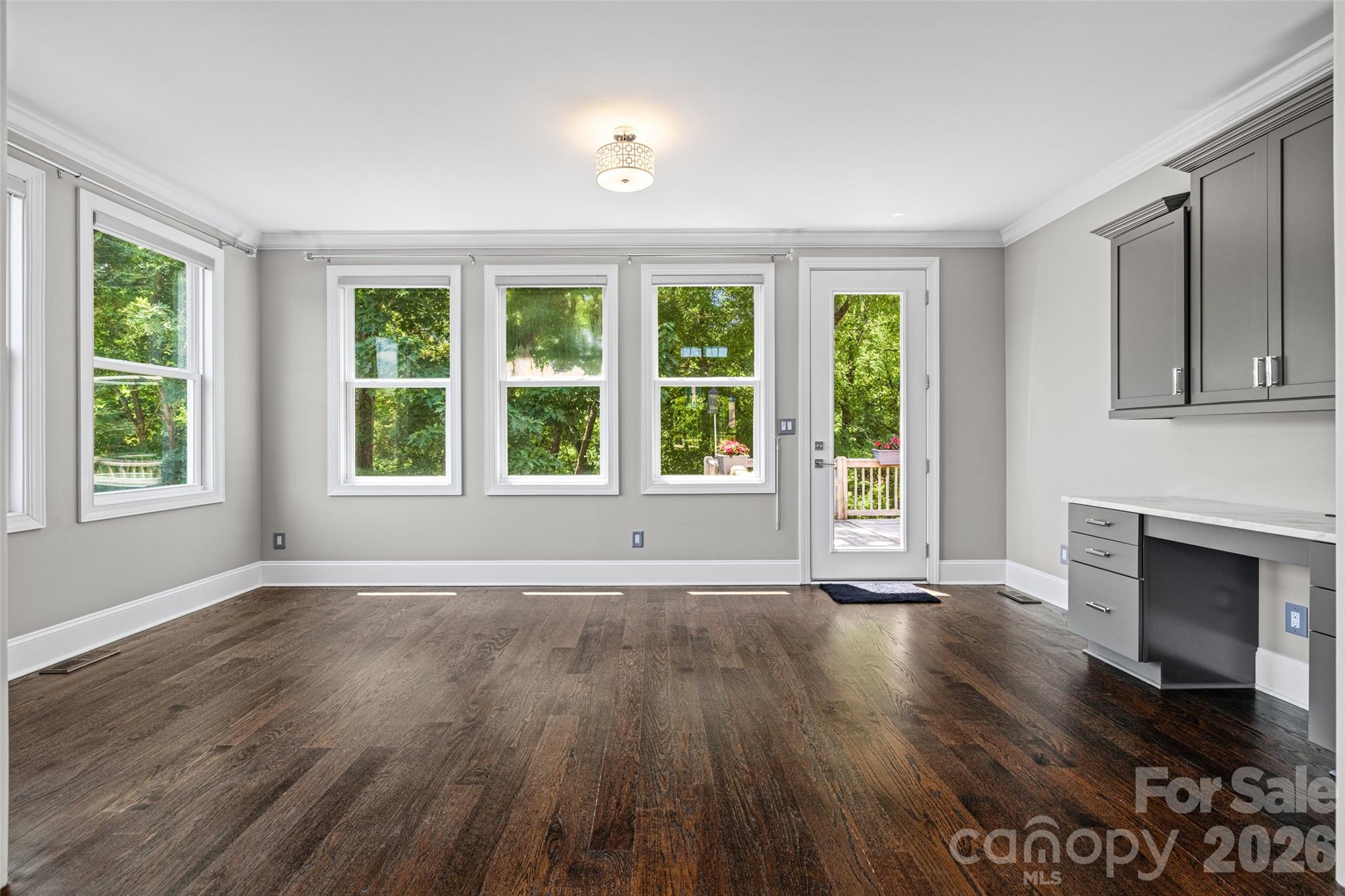 3522 Aqua Point Drive — York