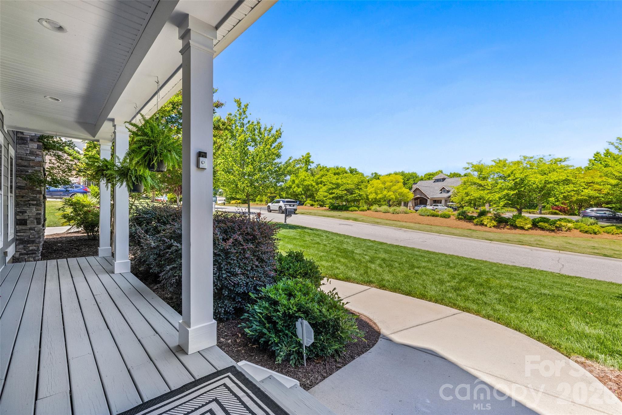 3522 Aqua Point Drive — York