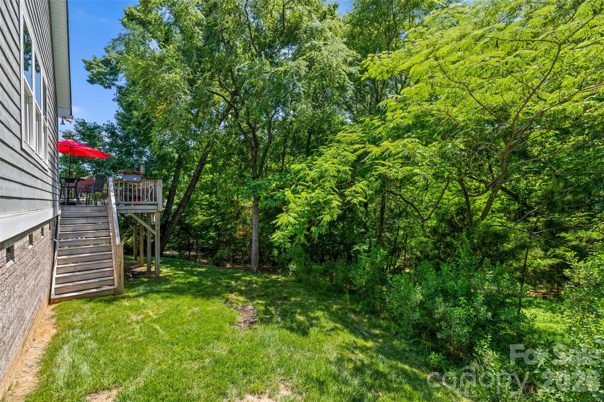 3522 Aqua Point Drive — York