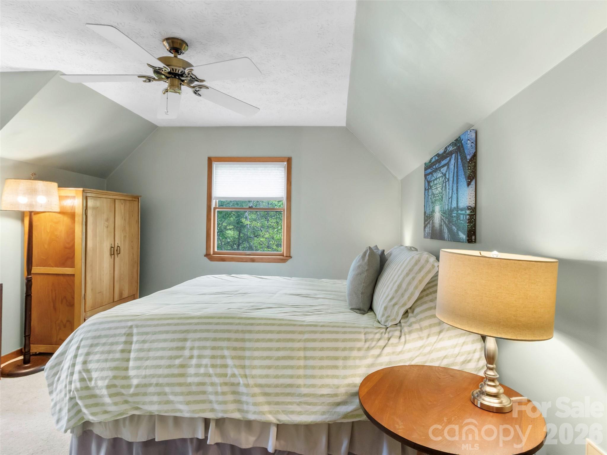 597 Sweetwater Ridge Road — Burnsville