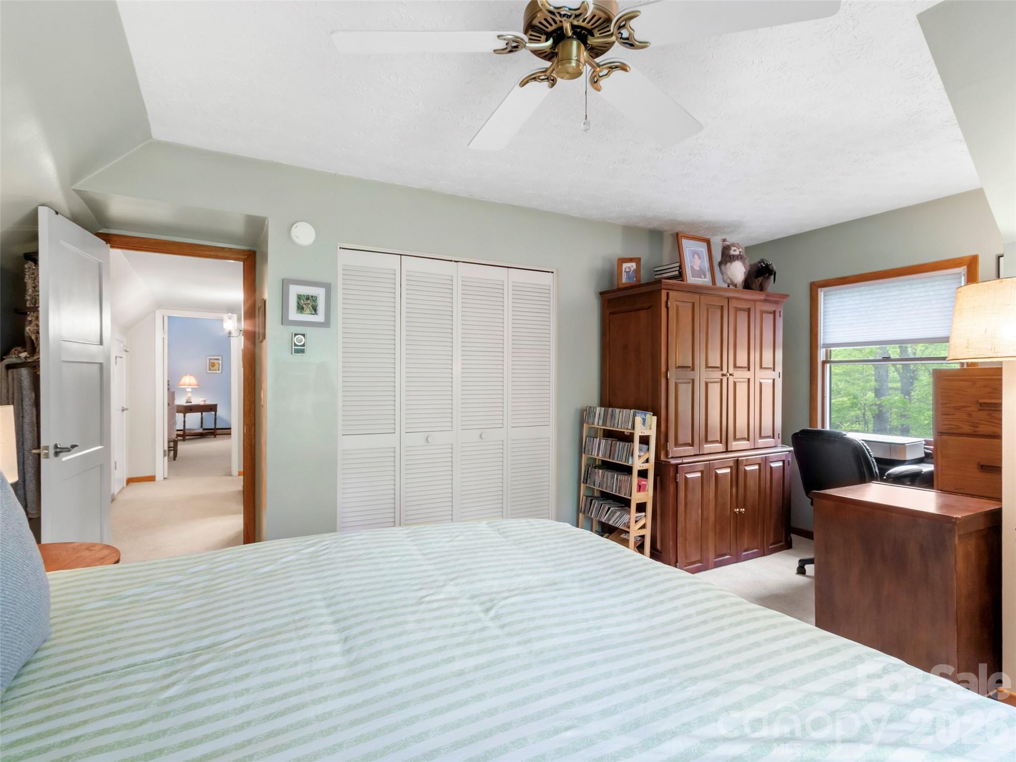 597 Sweetwater Ridge Road — Burnsville