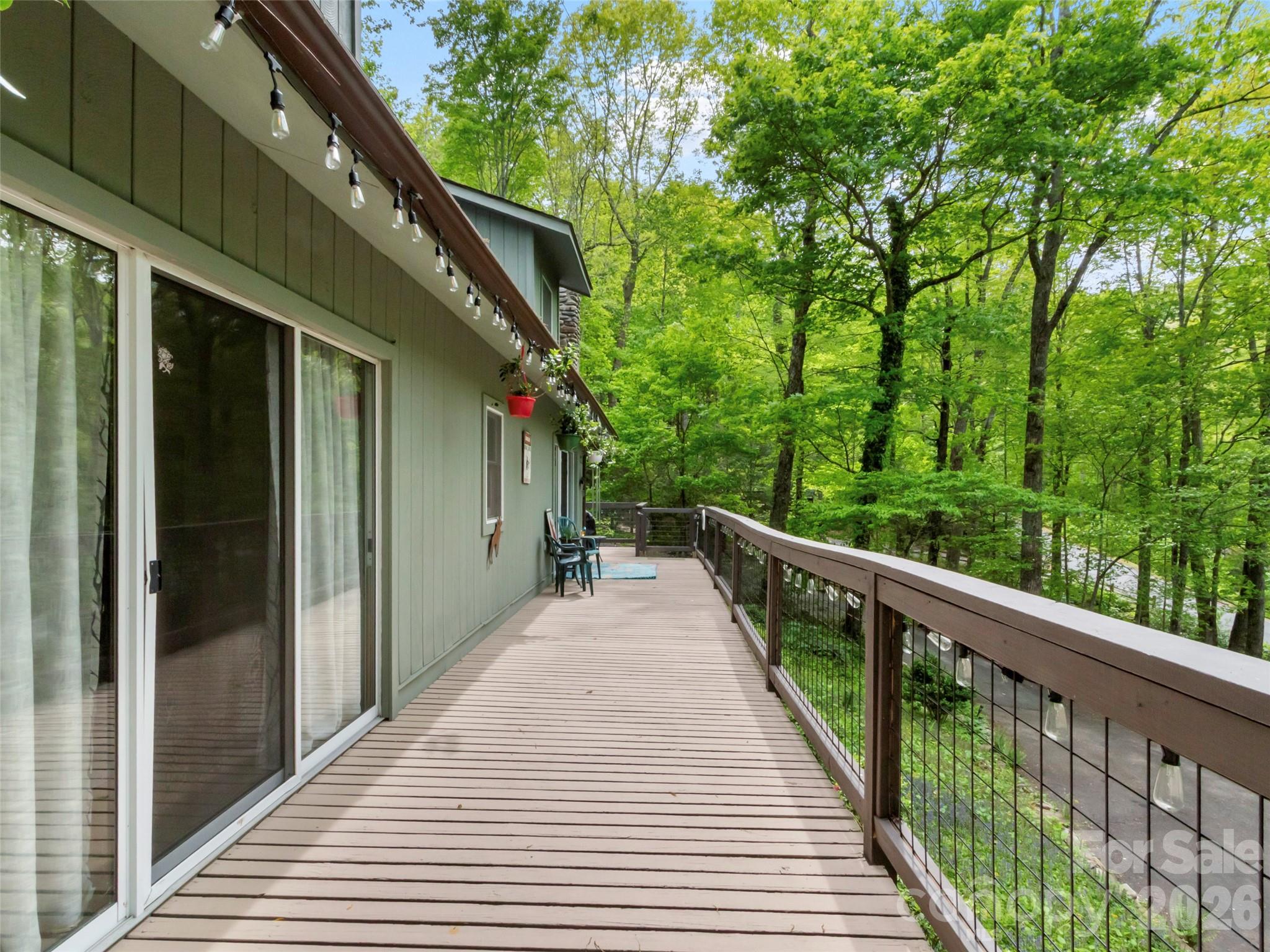 597 Sweetwater Ridge Road — Burnsville