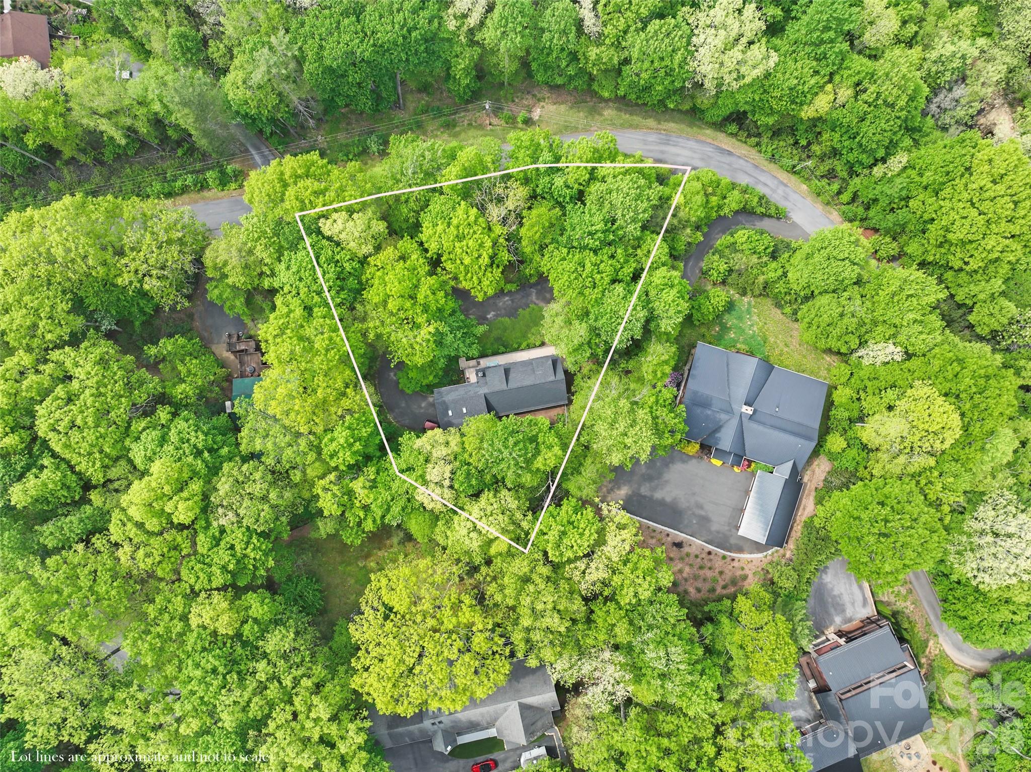 597 Sweetwater Ridge Road — Burnsville