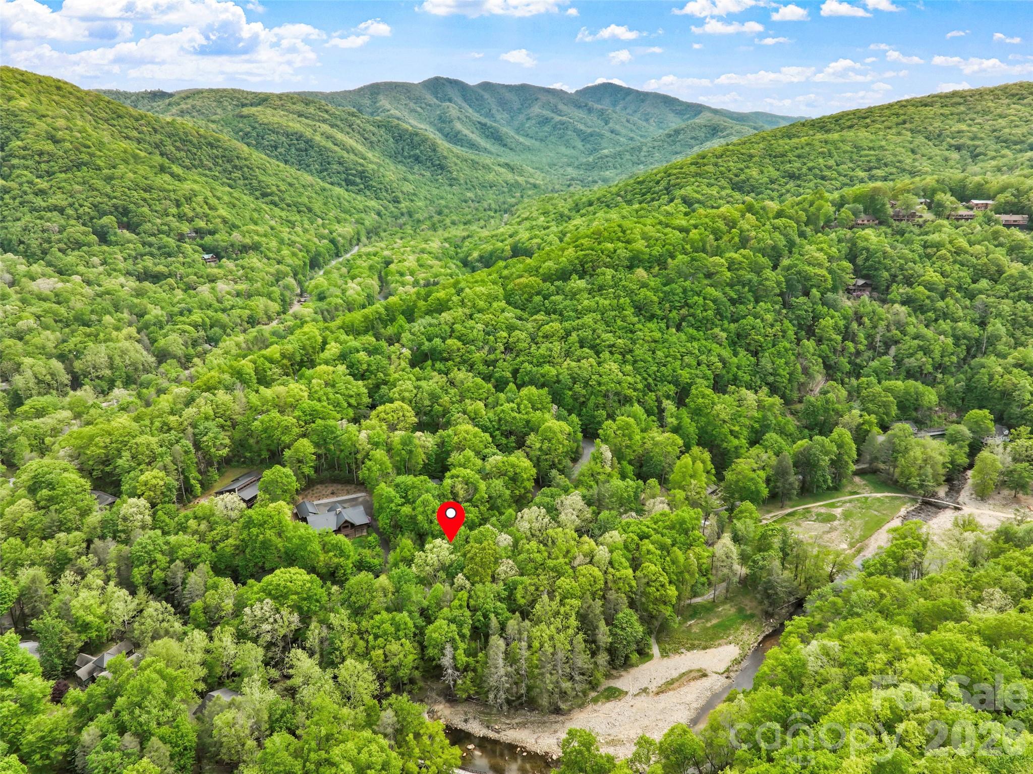 597 Sweetwater Ridge Road — Burnsville