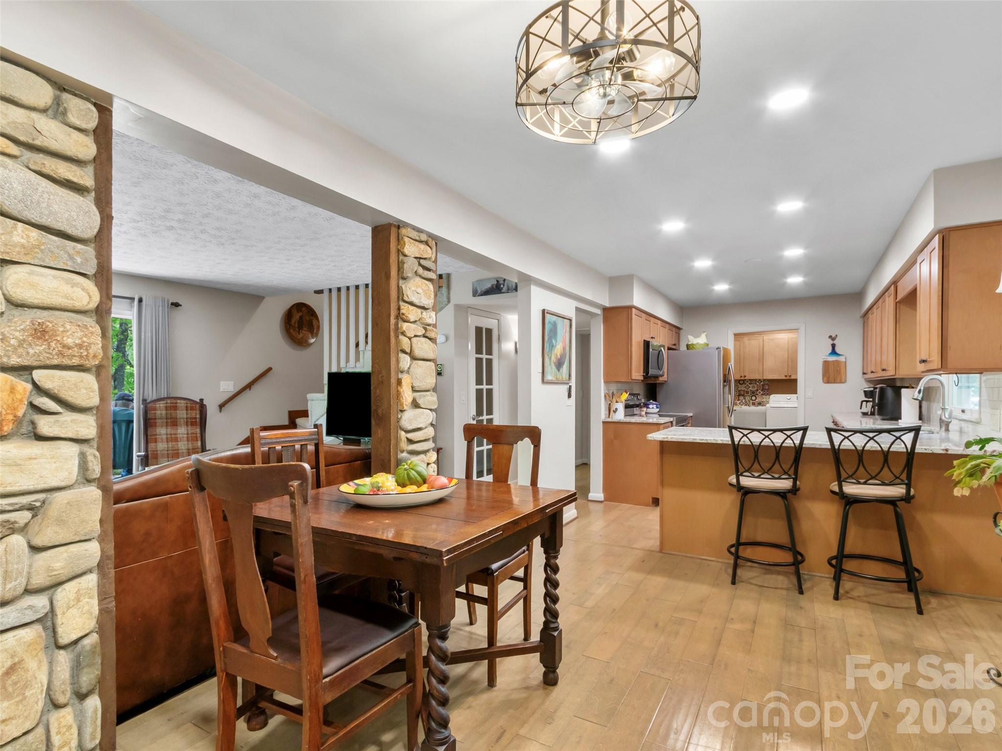597 Sweetwater Ridge Road — Burnsville
