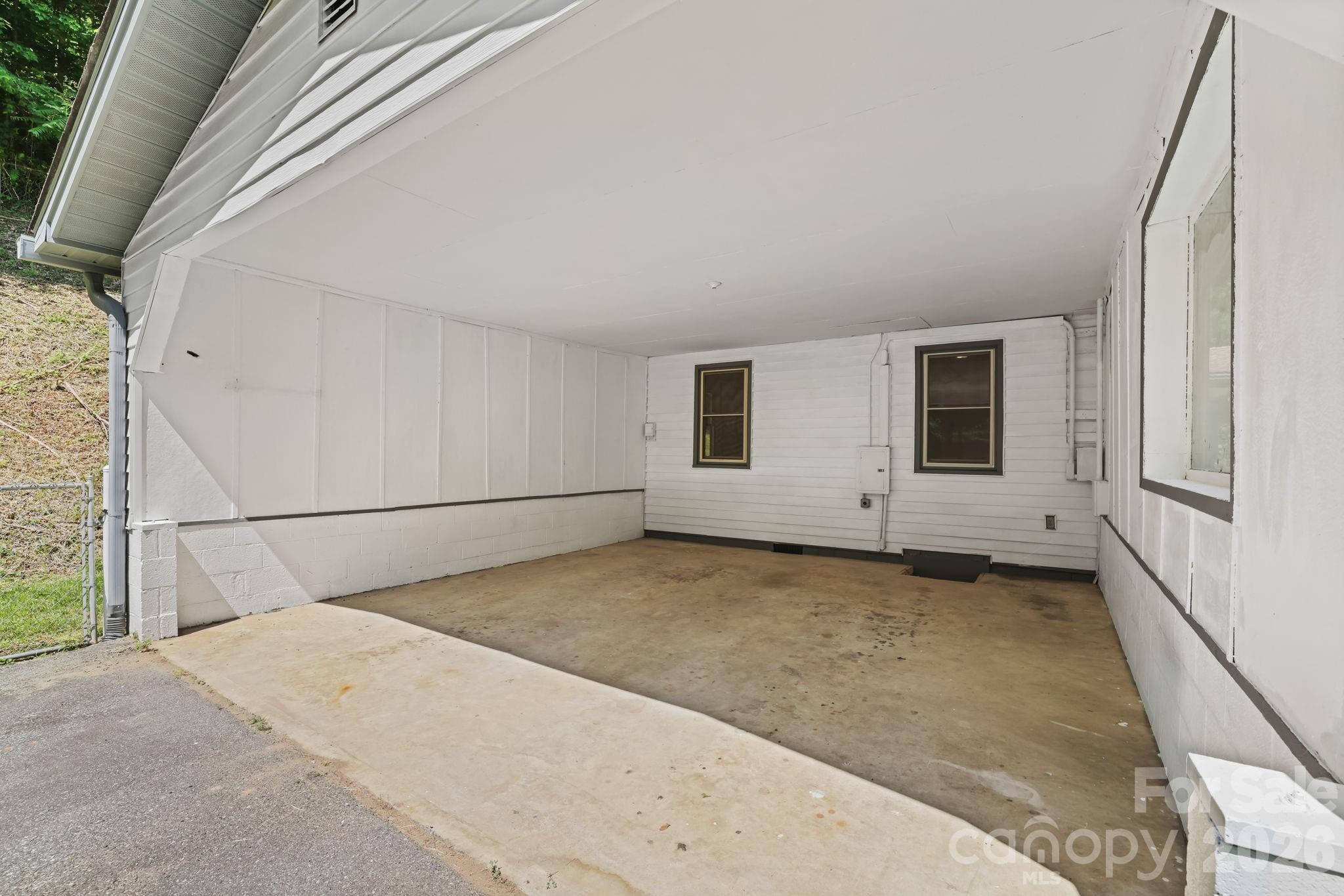 270 Slim Dillard Road — Sylva