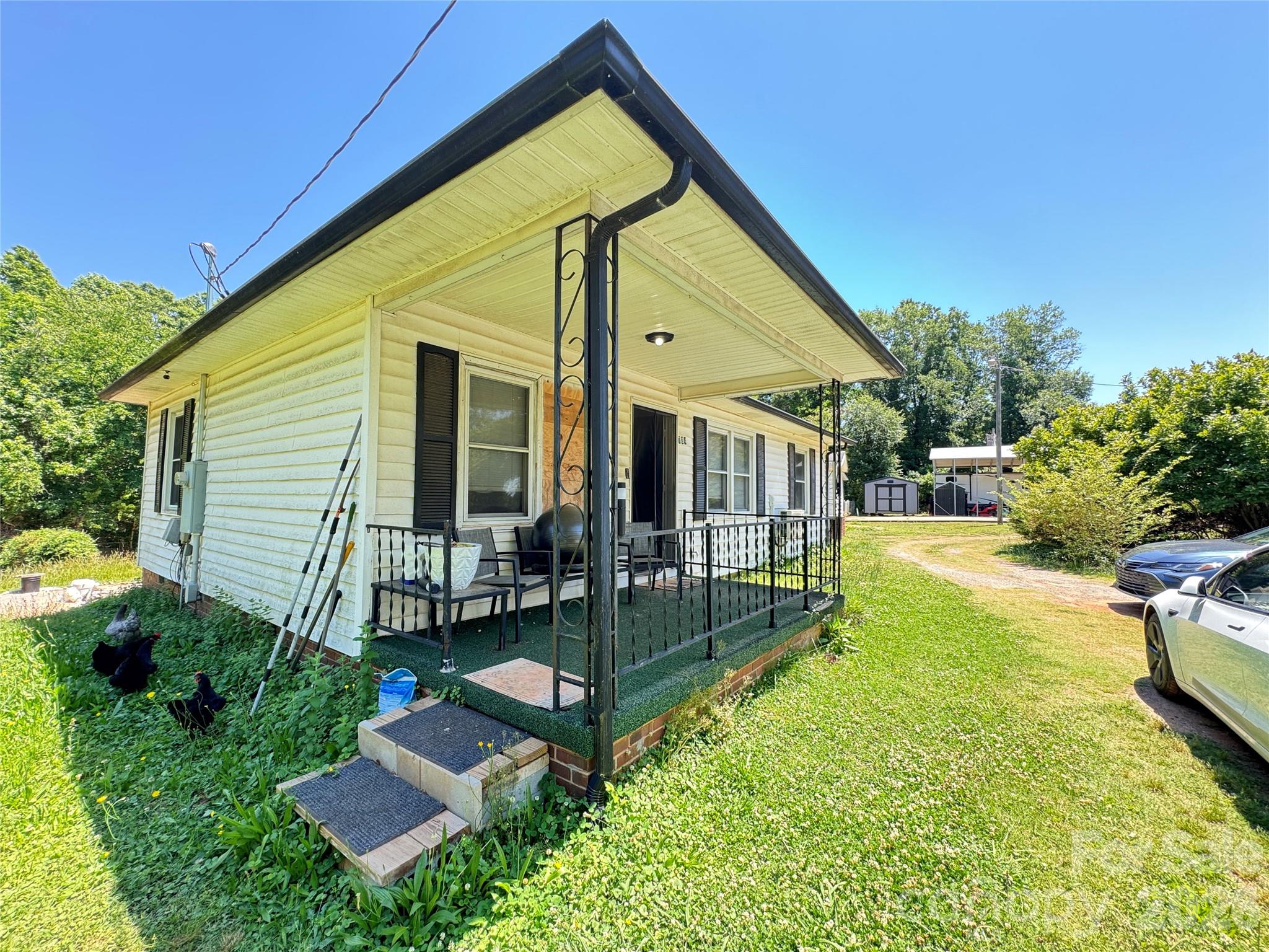 704 Morningside Drive — Mount Holly