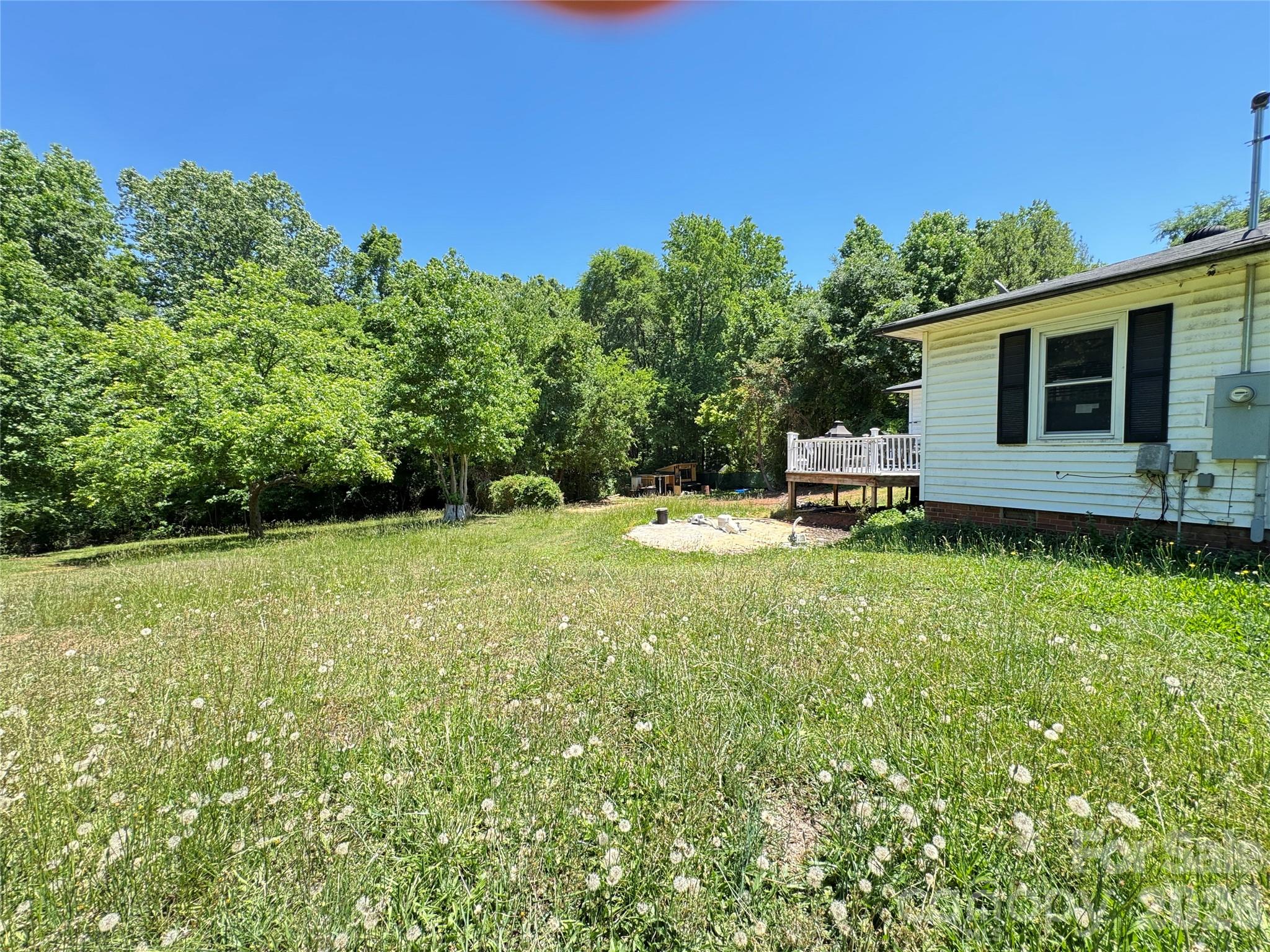 704 Morningside Drive — Mount Holly