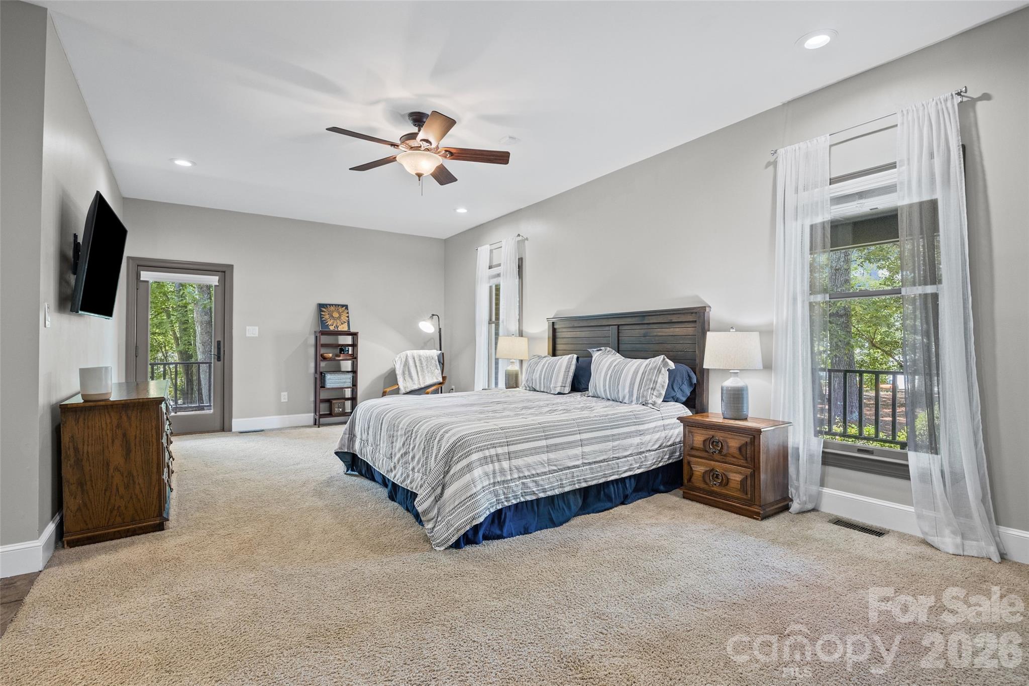 16105 Langston Drive — Charlotte