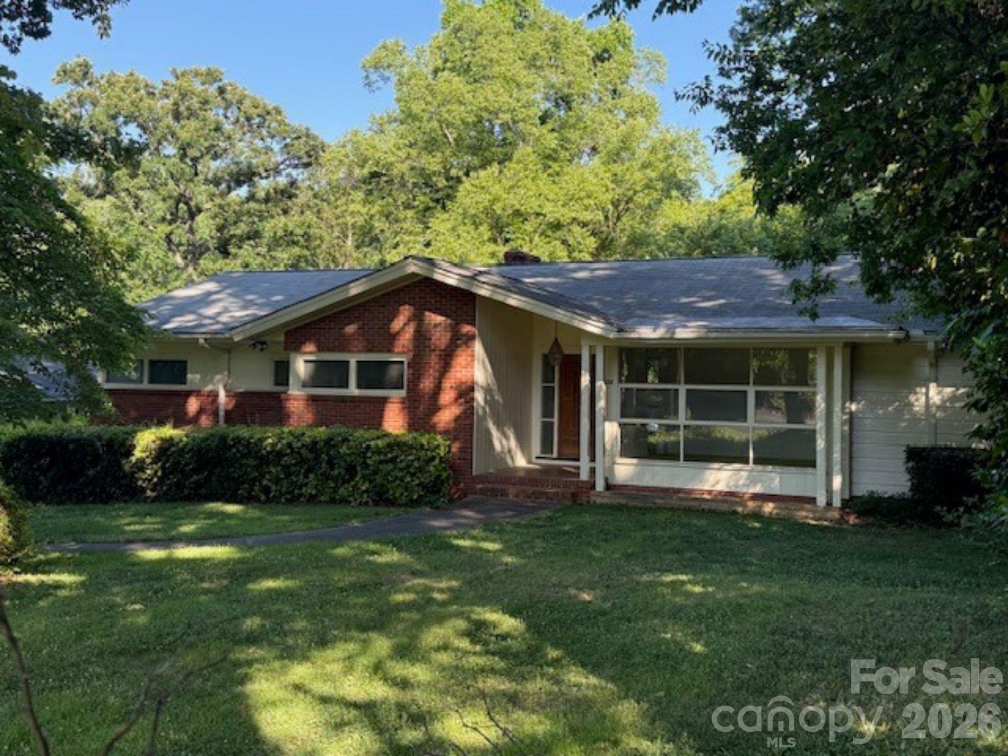 2028 Ferncliff Road — Charlotte
