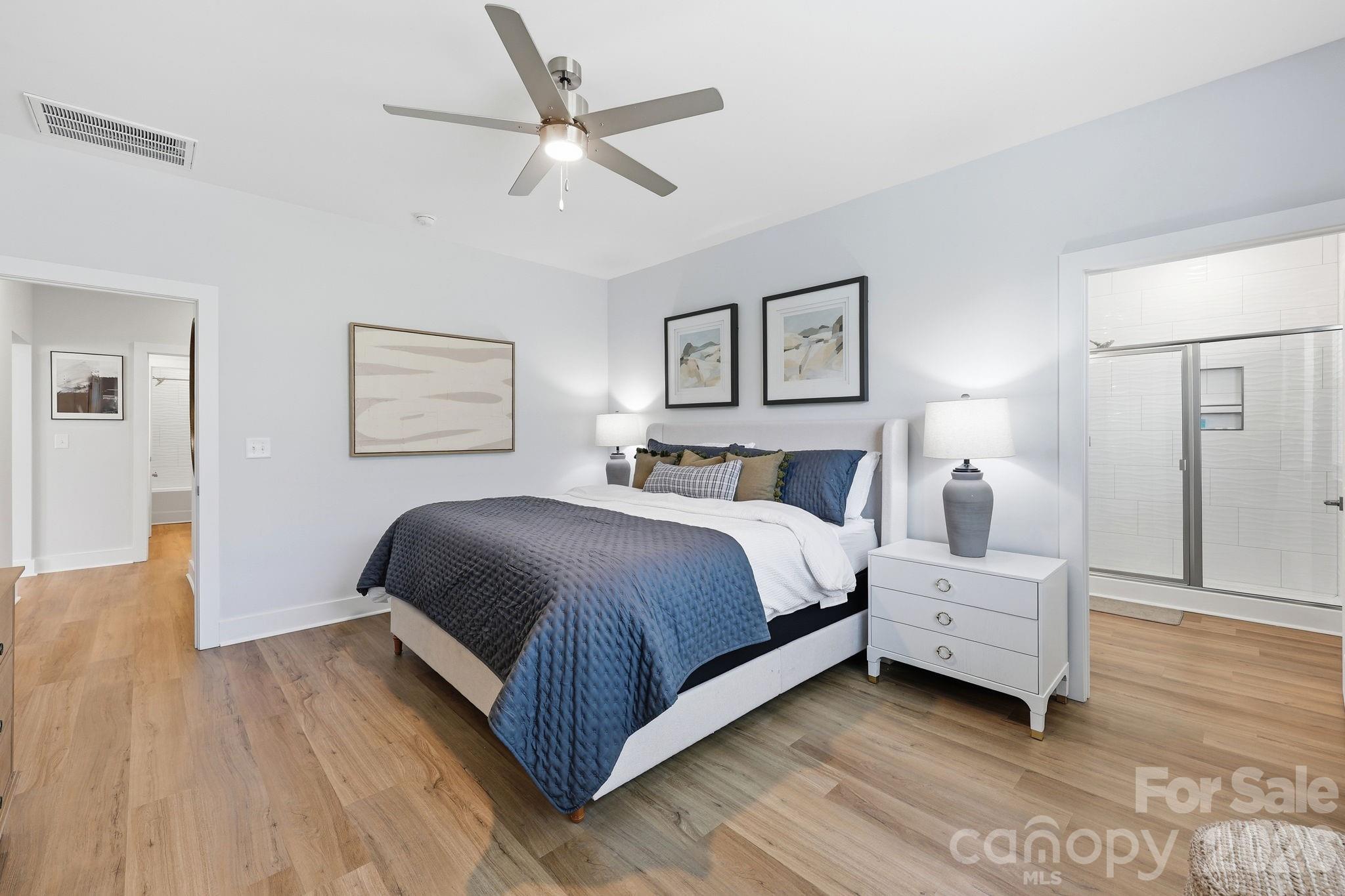 8609 Chagrin Drive — Cornelius
