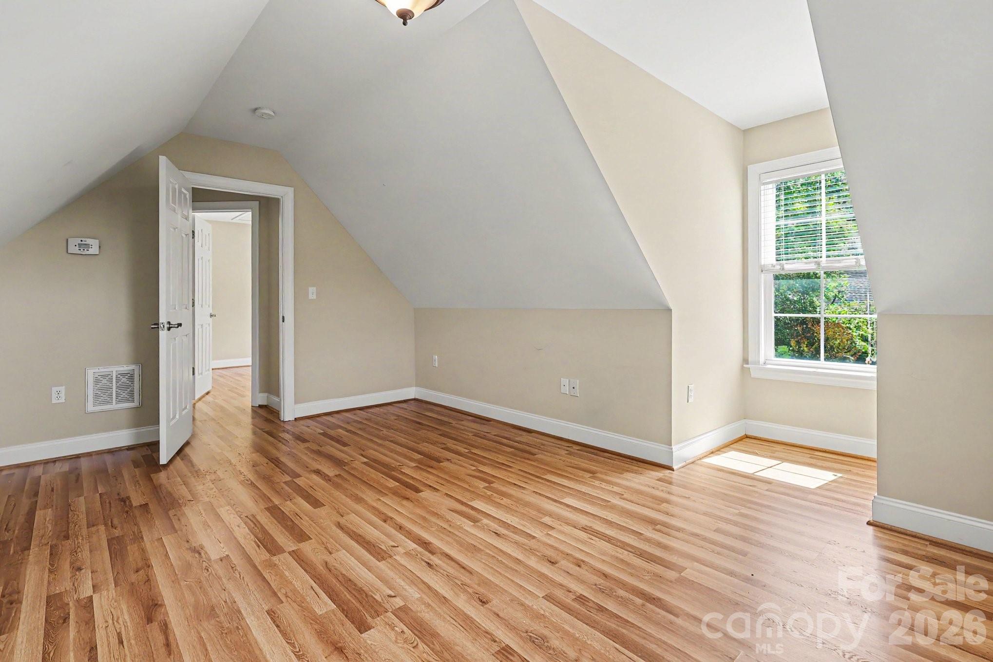 14 Halyn Lane — Arden