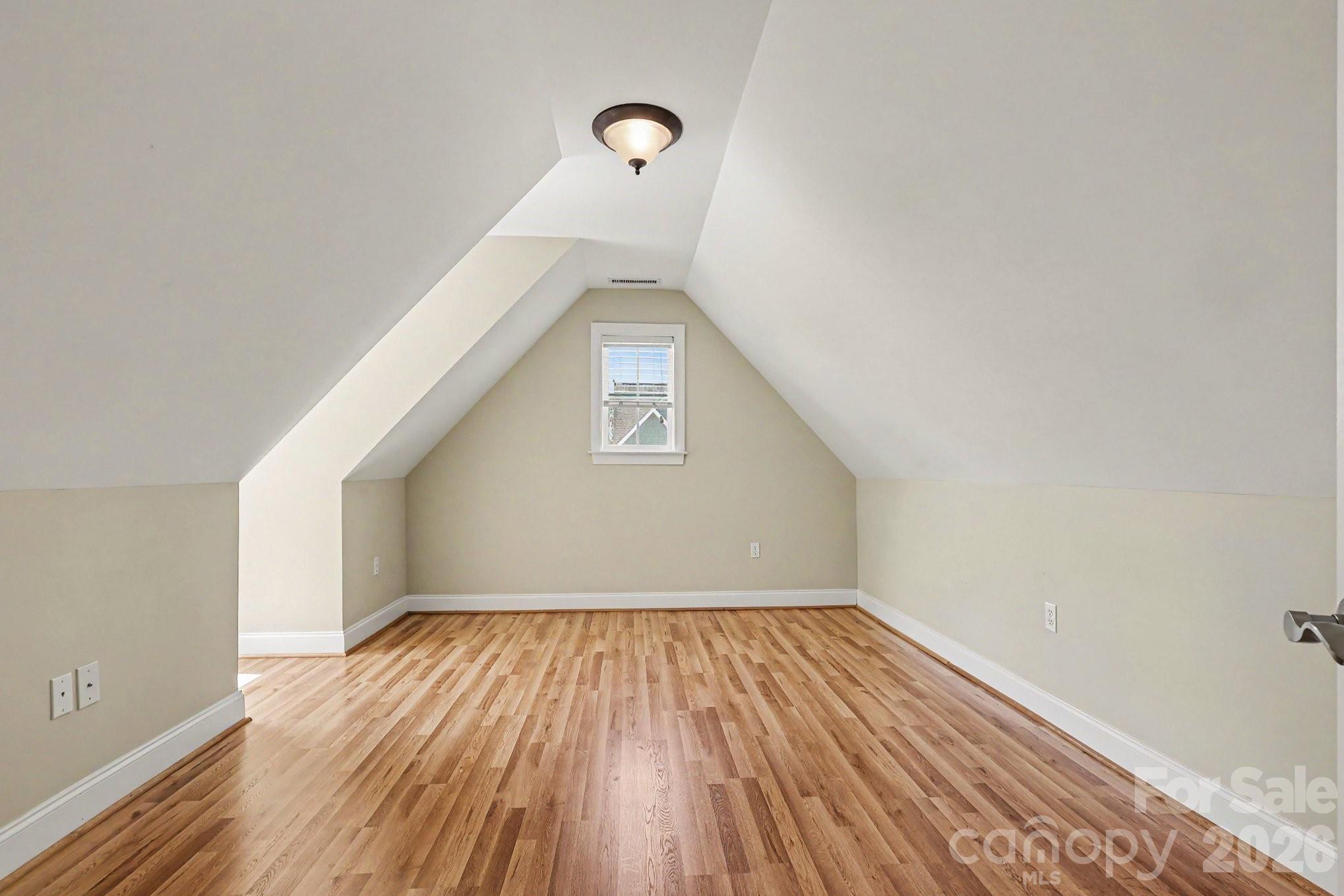 14 Halyn Lane — Arden