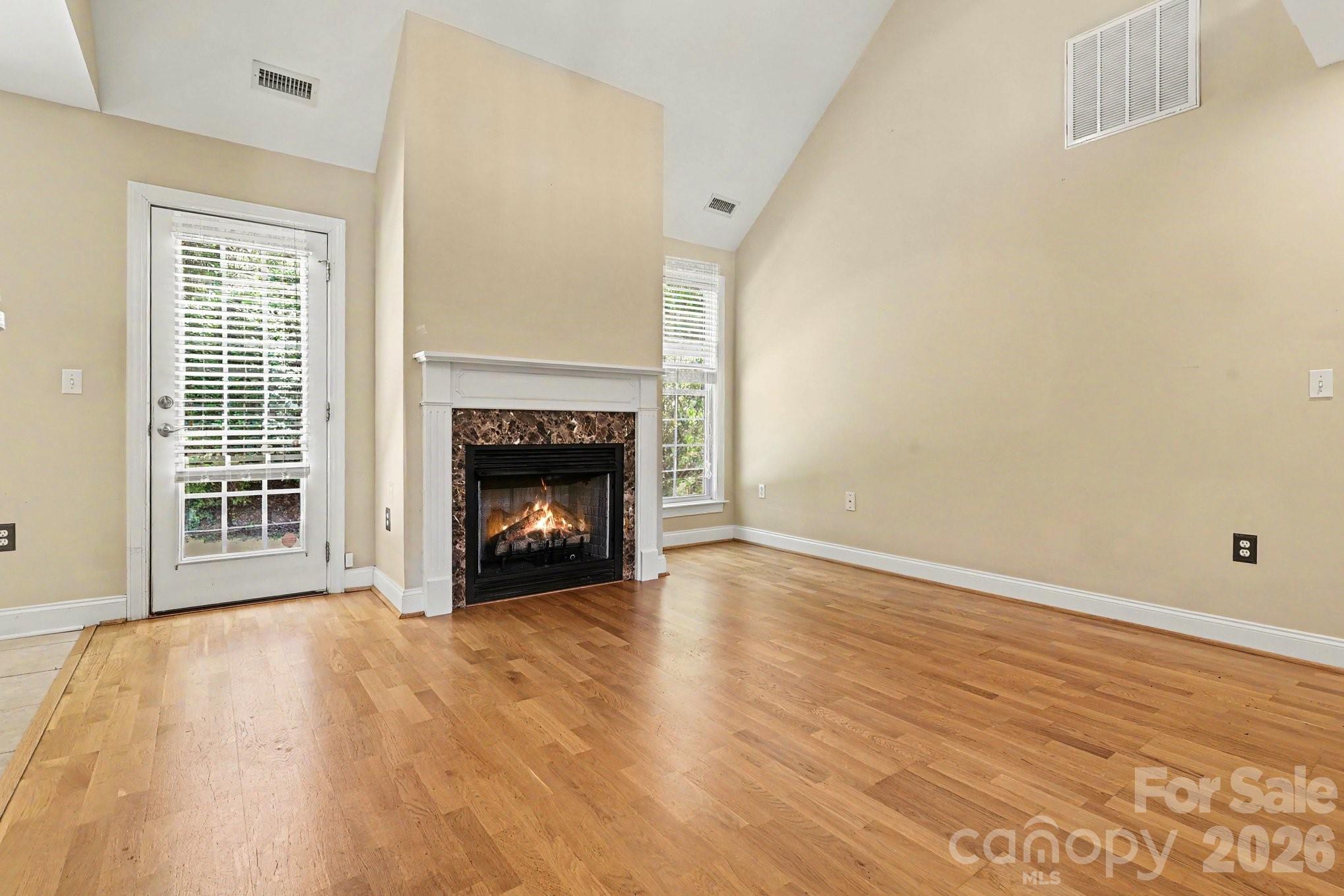 14 Halyn Lane — Arden