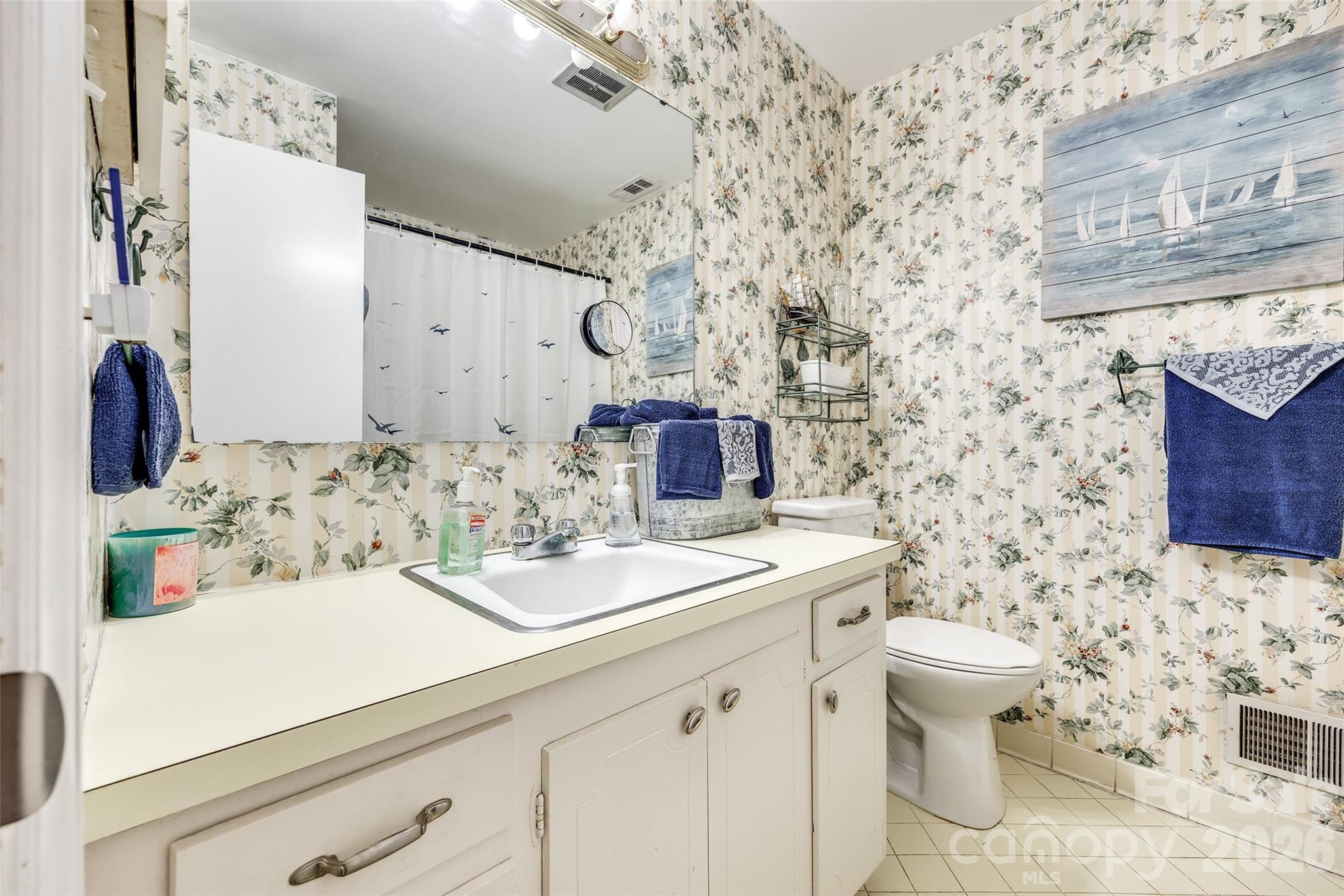 1325 Bucknell Avenue — Gastonia