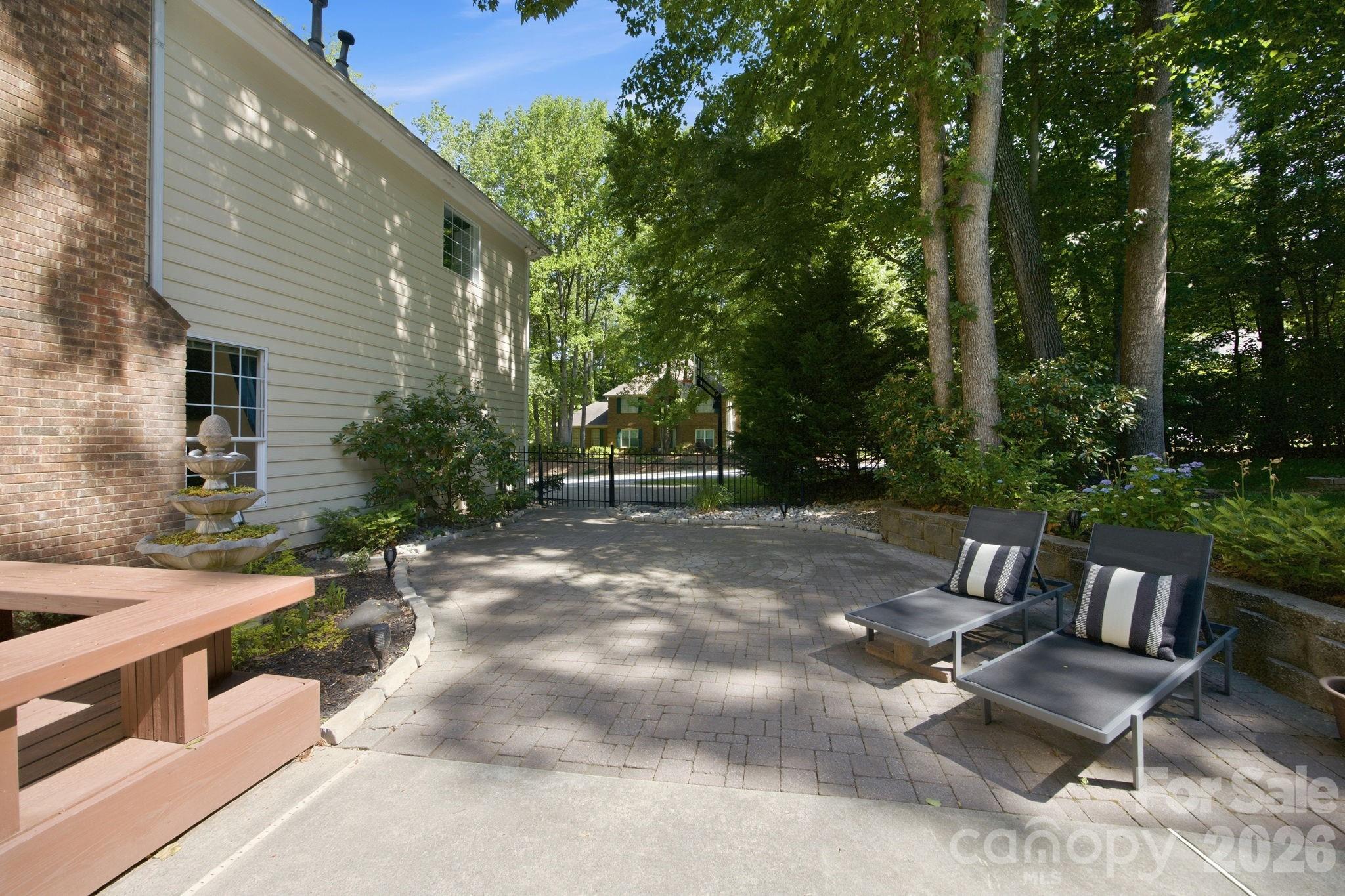1332 Timberlane Terrace — Mooresville