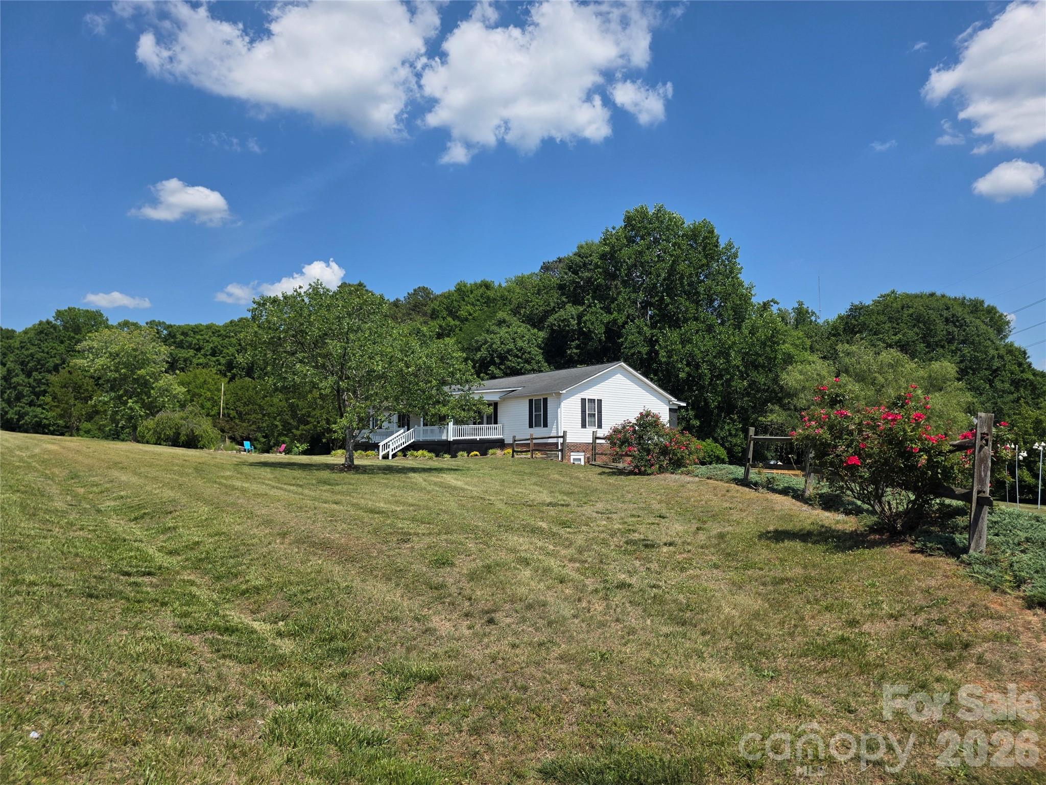 320 Huffstetler Lake Road — Dallas