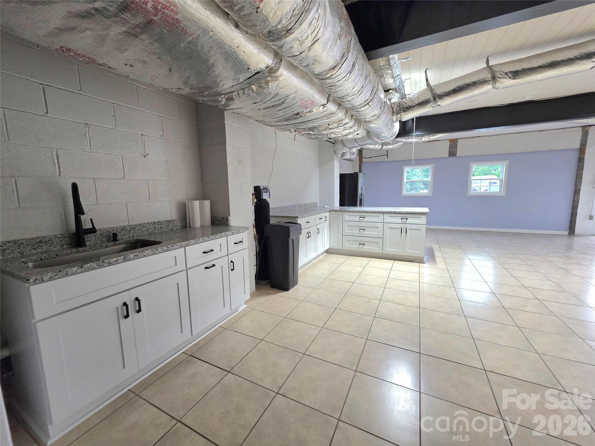 320 Huffstetler Lake Road — Dallas