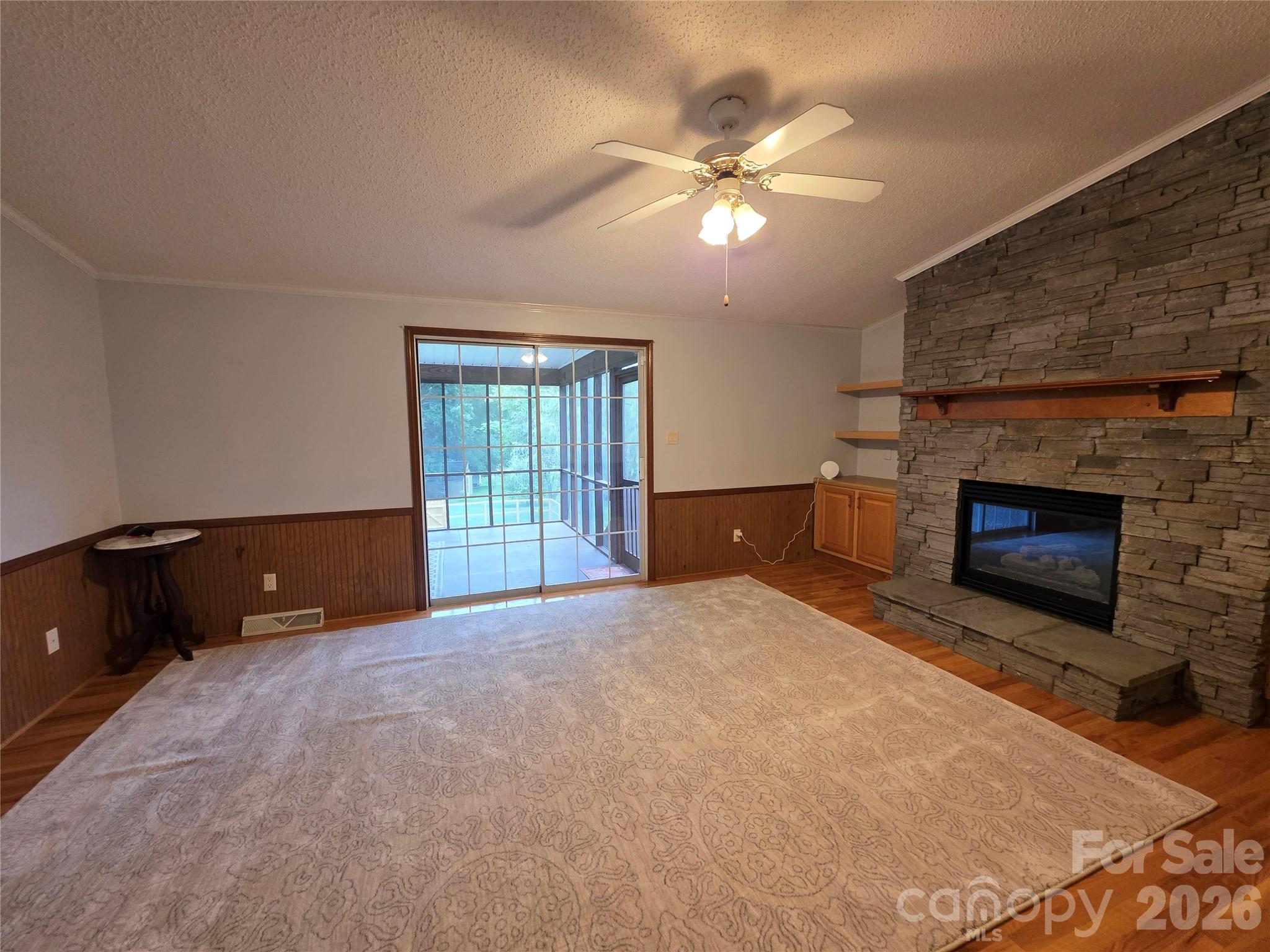 320 Huffstetler Lake Road — Dallas