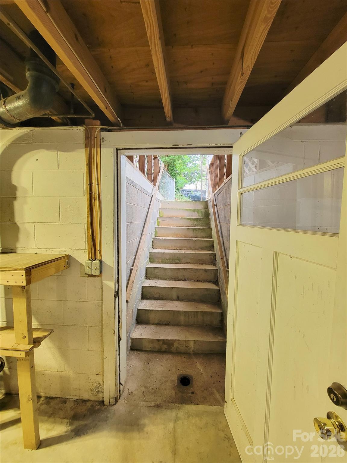 45 Browndale Road — Asheville