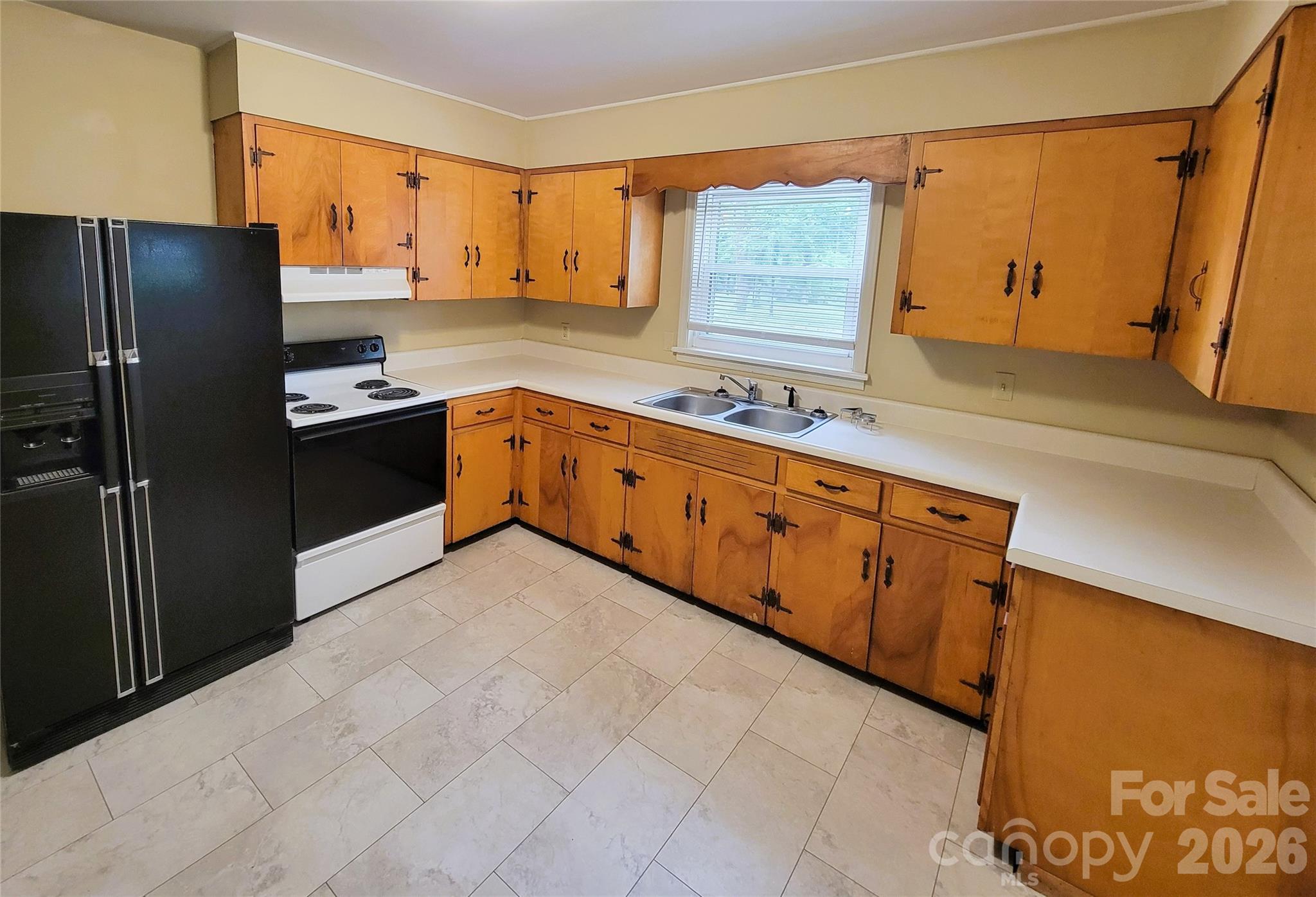 45 Browndale Road — Asheville