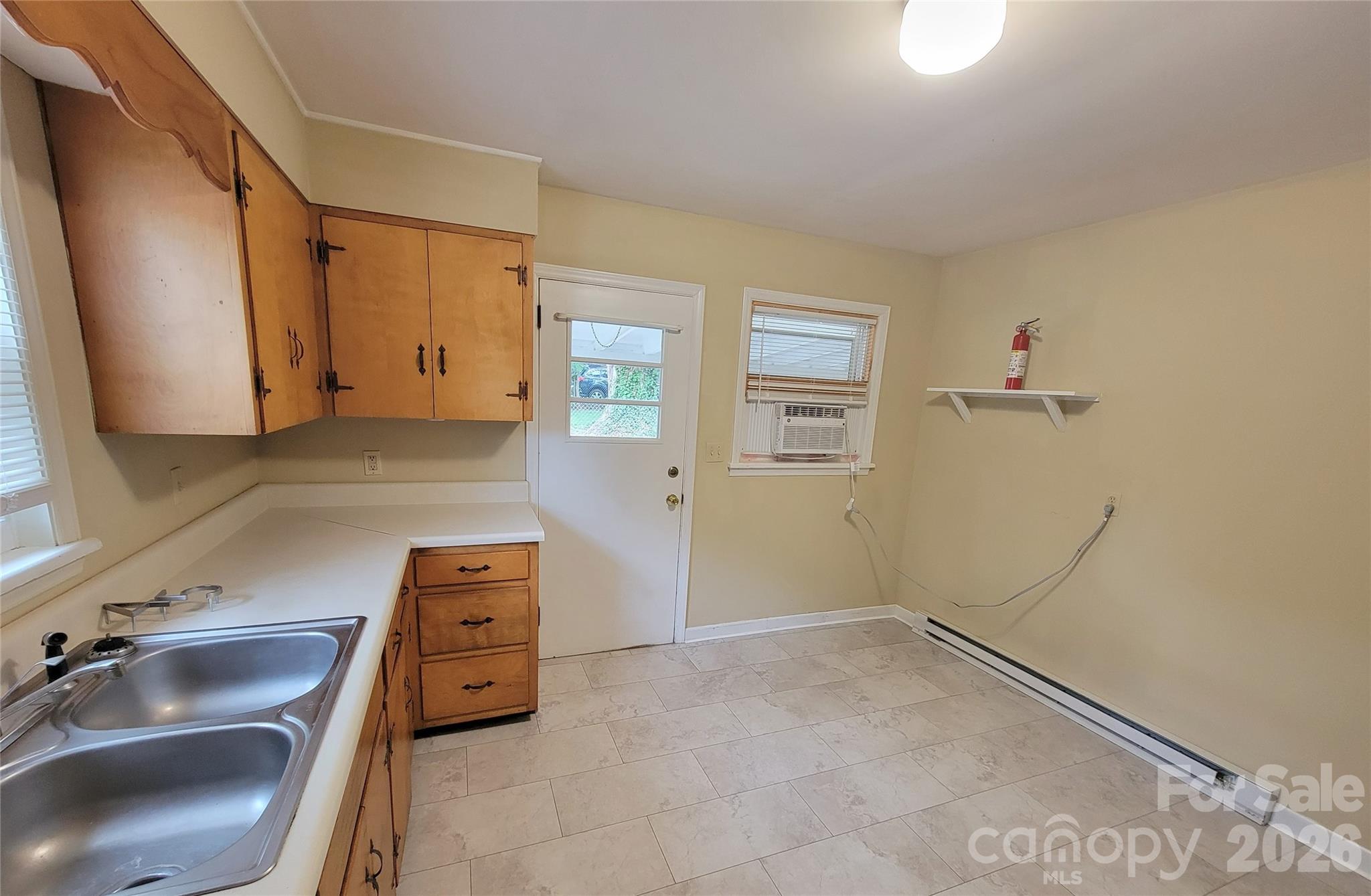45 Browndale Road — Asheville