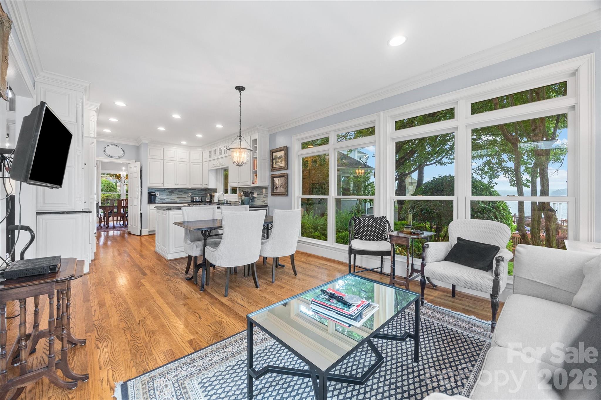 15901 Riverpointe Drive — Charlotte