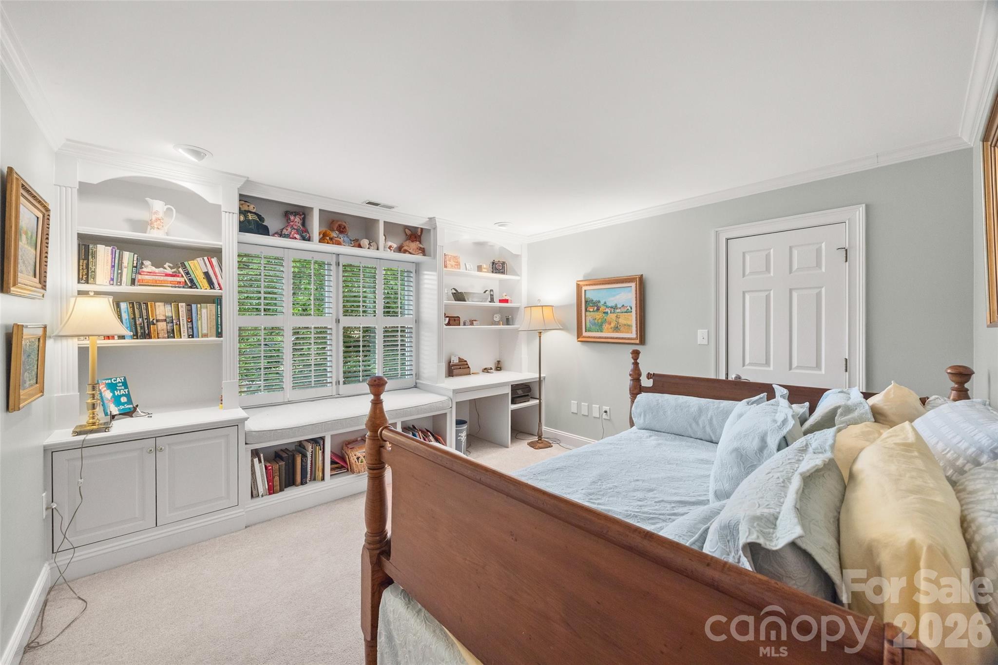 15901 Riverpointe Drive — Charlotte