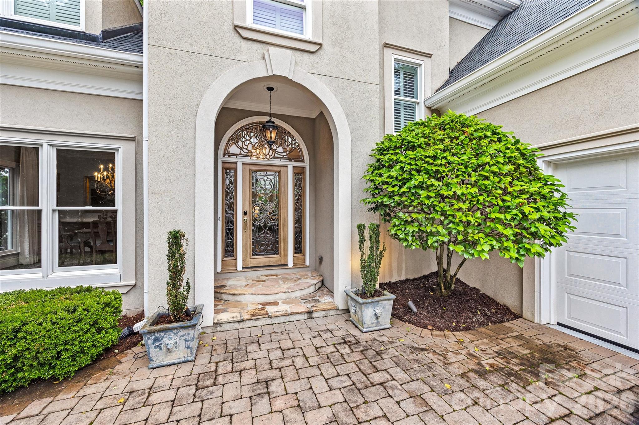 15901 Riverpointe Drive — Charlotte