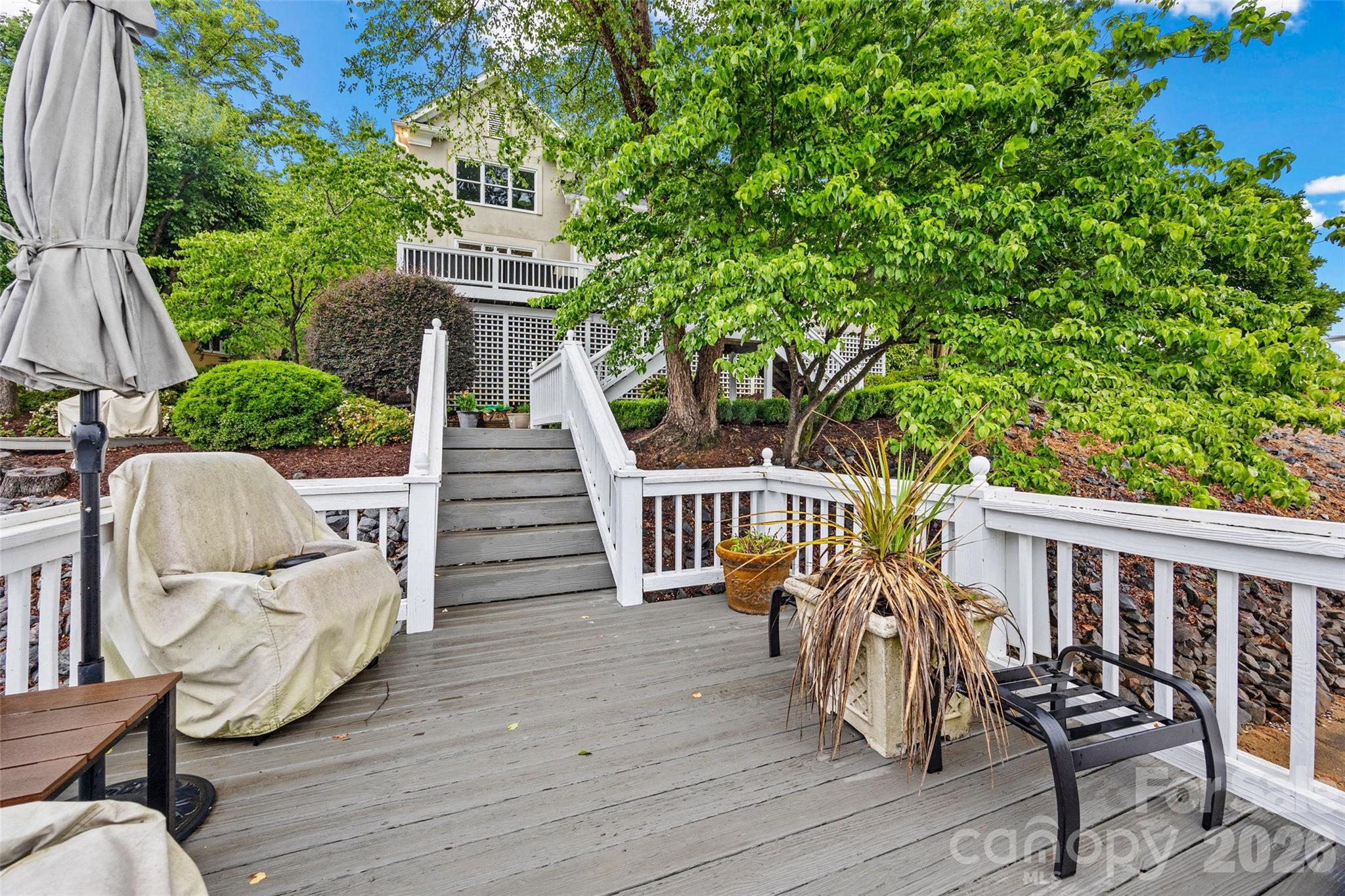 15901 Riverpointe Drive — Charlotte