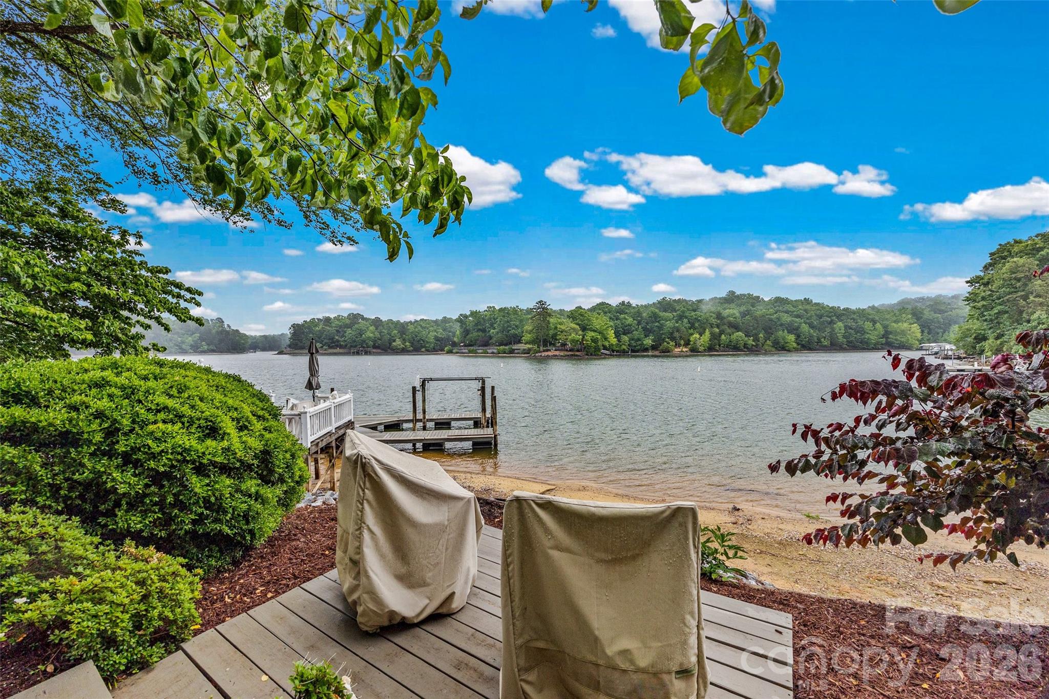 15901 Riverpointe Drive — Charlotte
