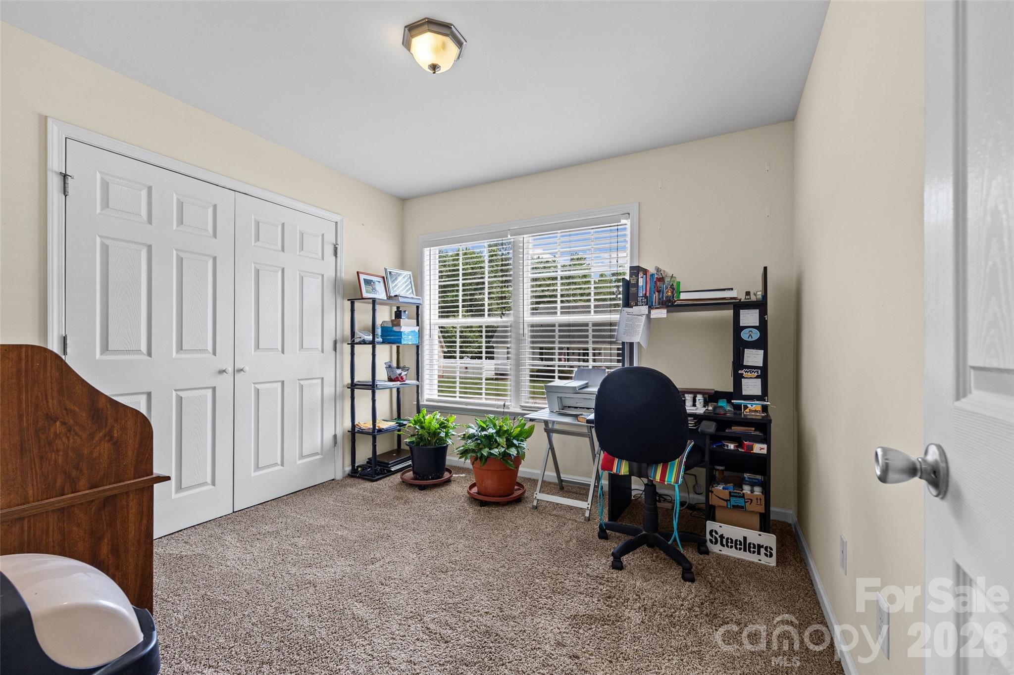 509 Kittiewake Lane — Clover