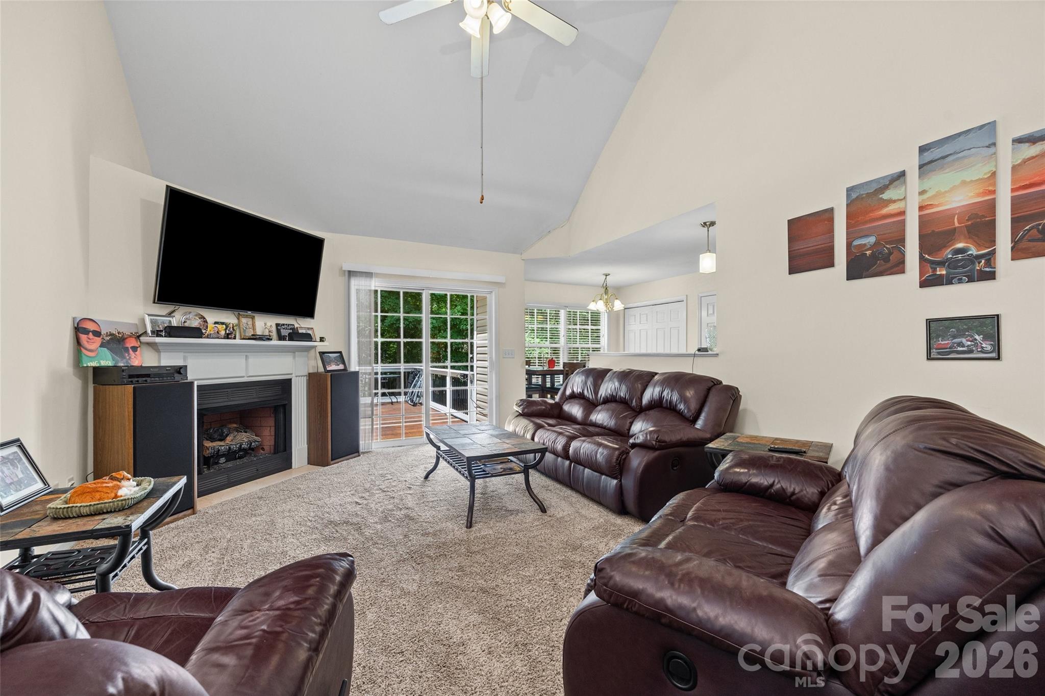 509 Kittiewake Lane — Clover