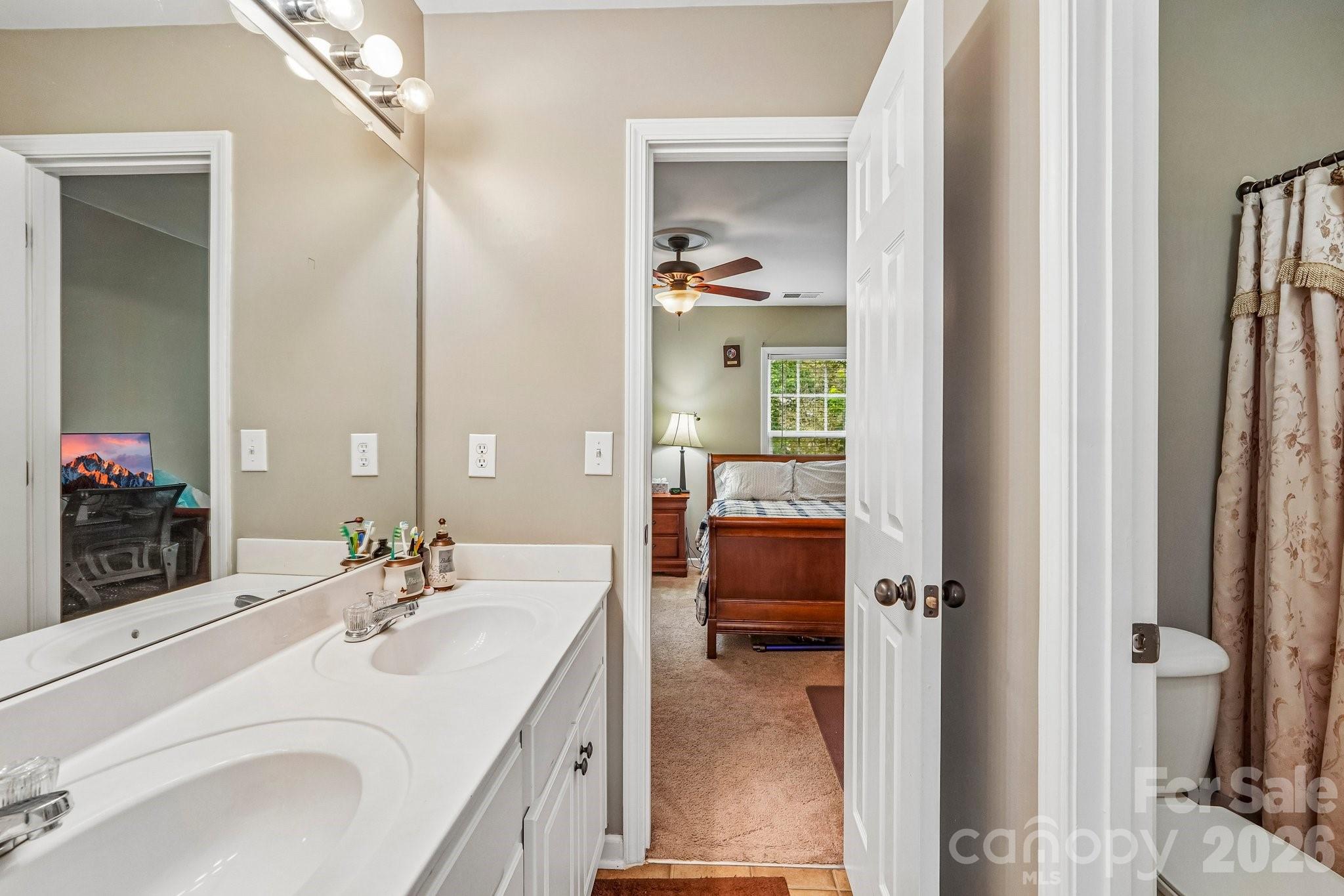 1572 NW Duckhorn Street NW — Concord