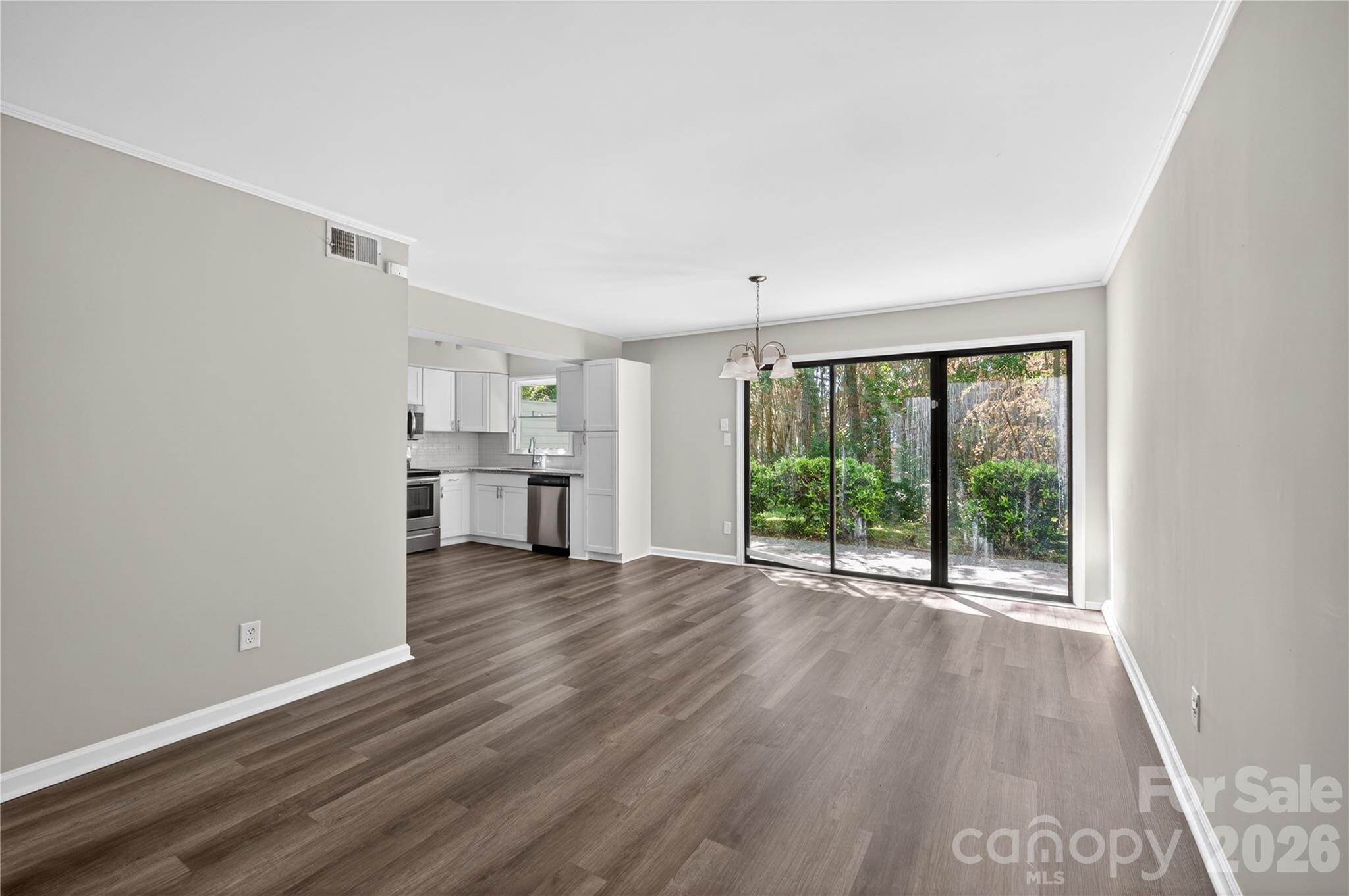 1610 Renard Ridge Road — Charlotte
