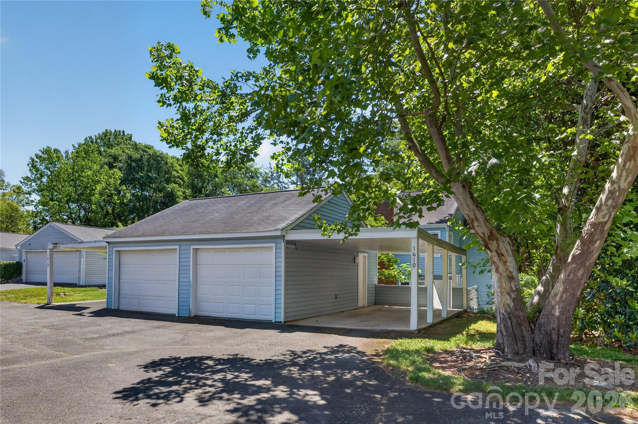 1610 Renard Ridge Road — Charlotte