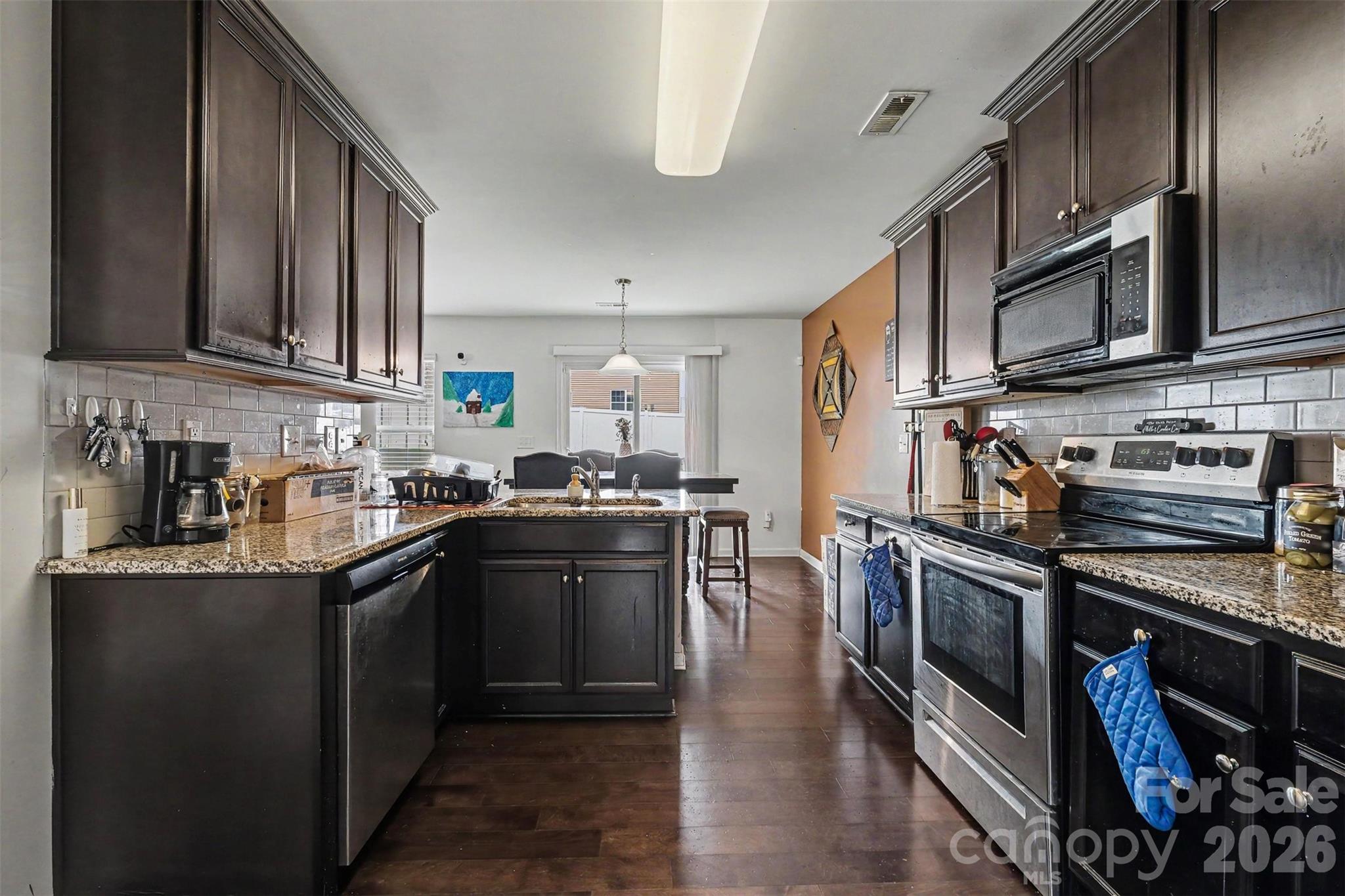8515 Mansell Court — Charlotte