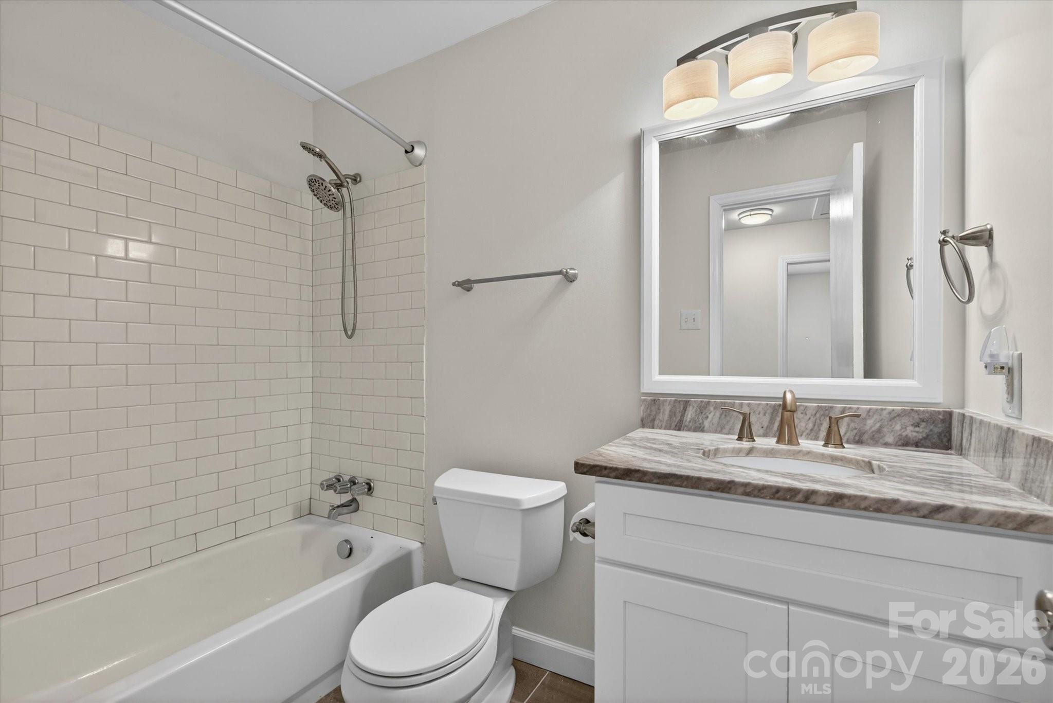 6912 Woodstock Drive — Charlotte