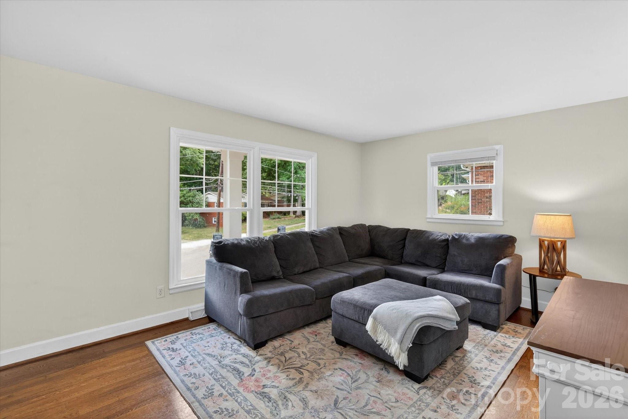 6912 Woodstock Drive — Charlotte