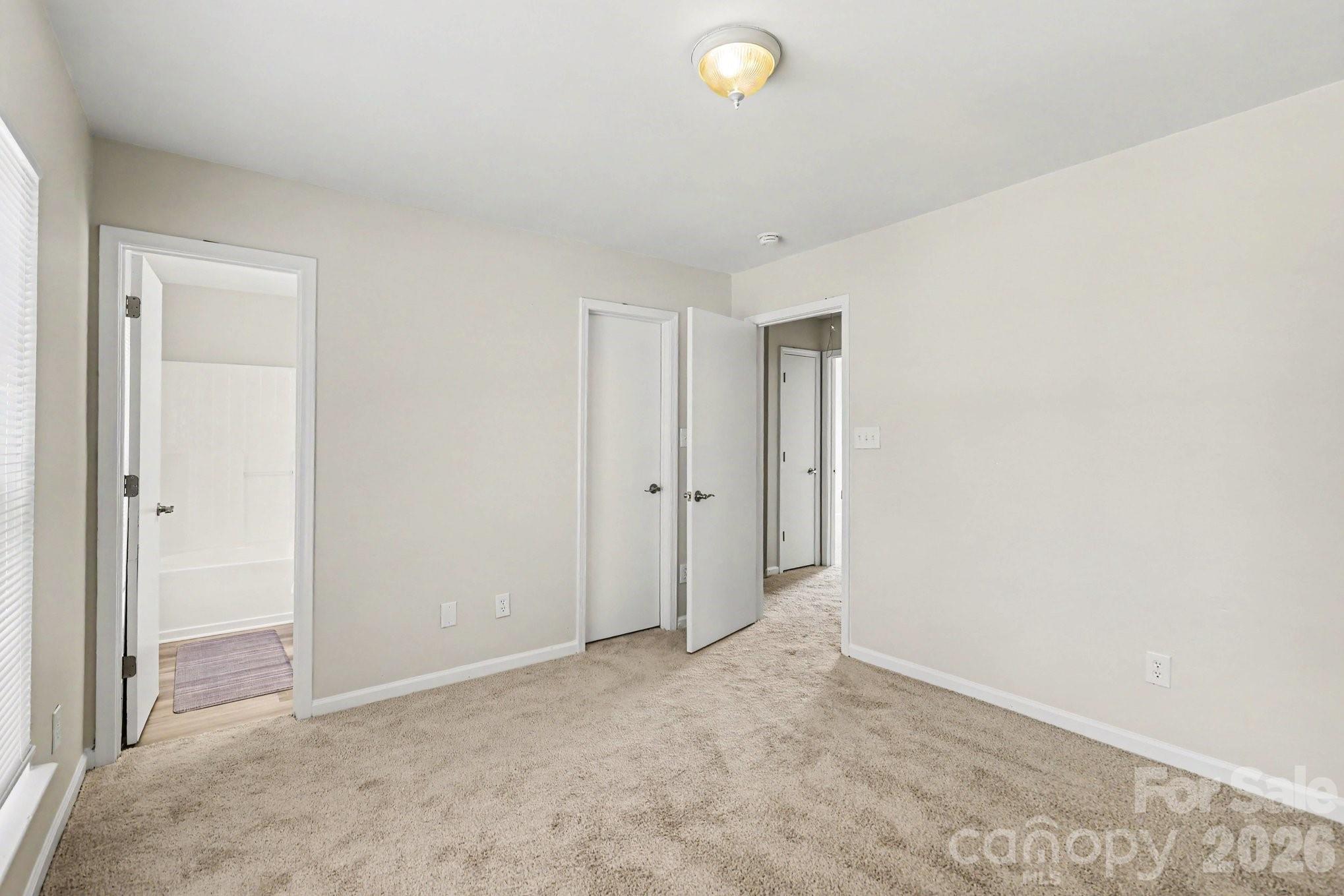6325 Linda Vista Lane — Charlotte