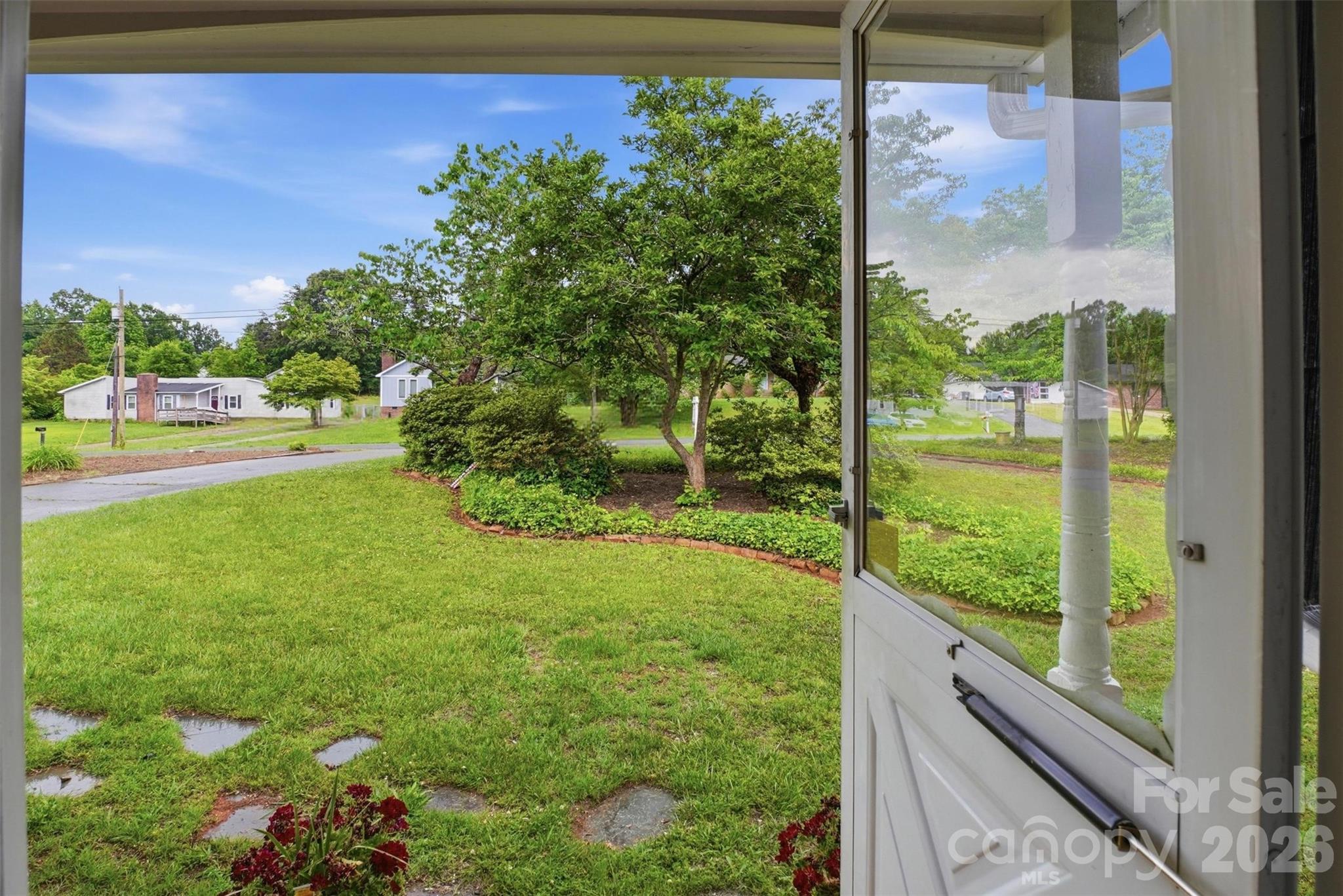 2848 Walter Drive NW — Concord