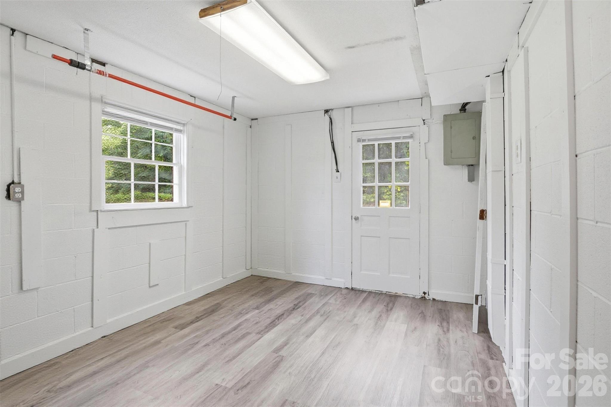 2848 Walter Drive NW — Concord