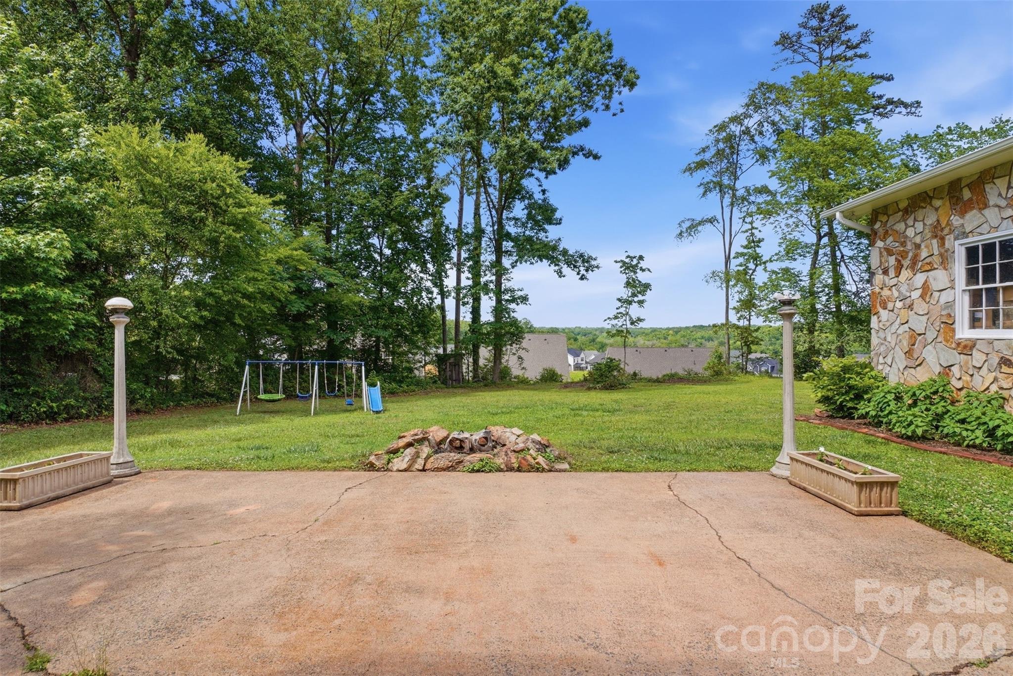 2848 Walter Drive NW — Concord