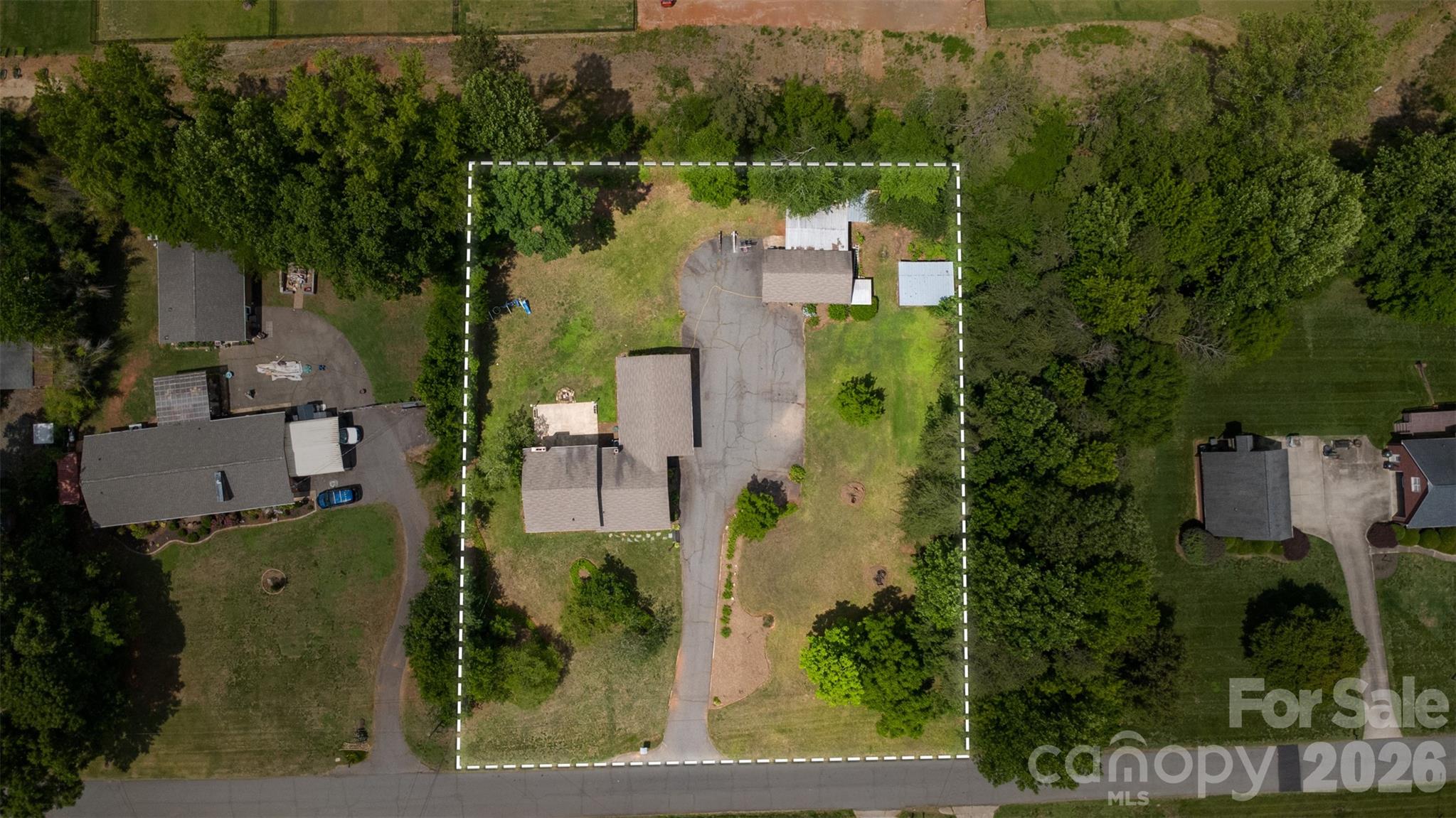 2848 Walter Drive NW — Concord